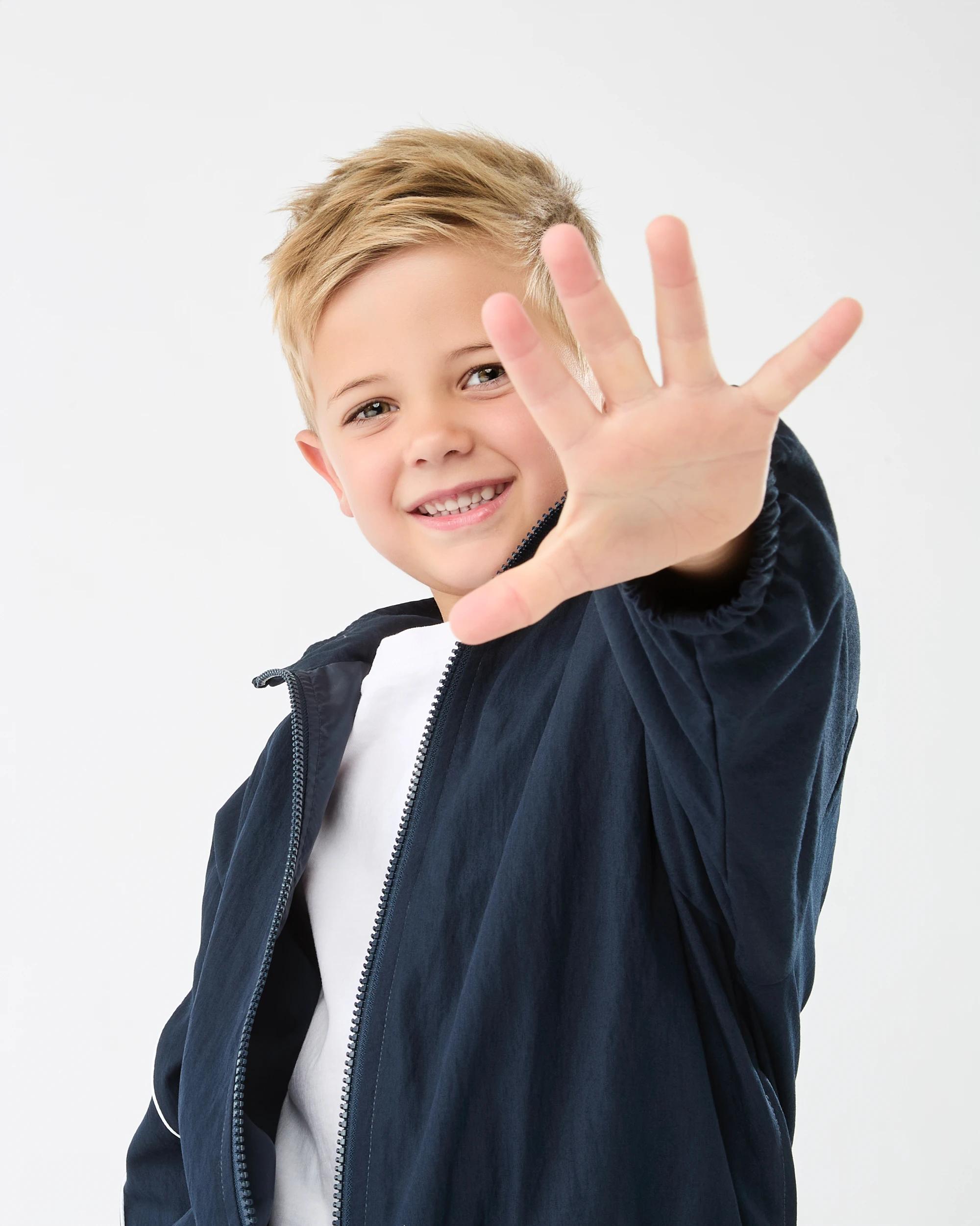 4 Sporty Jacket Sky Cptn, 4 of 9