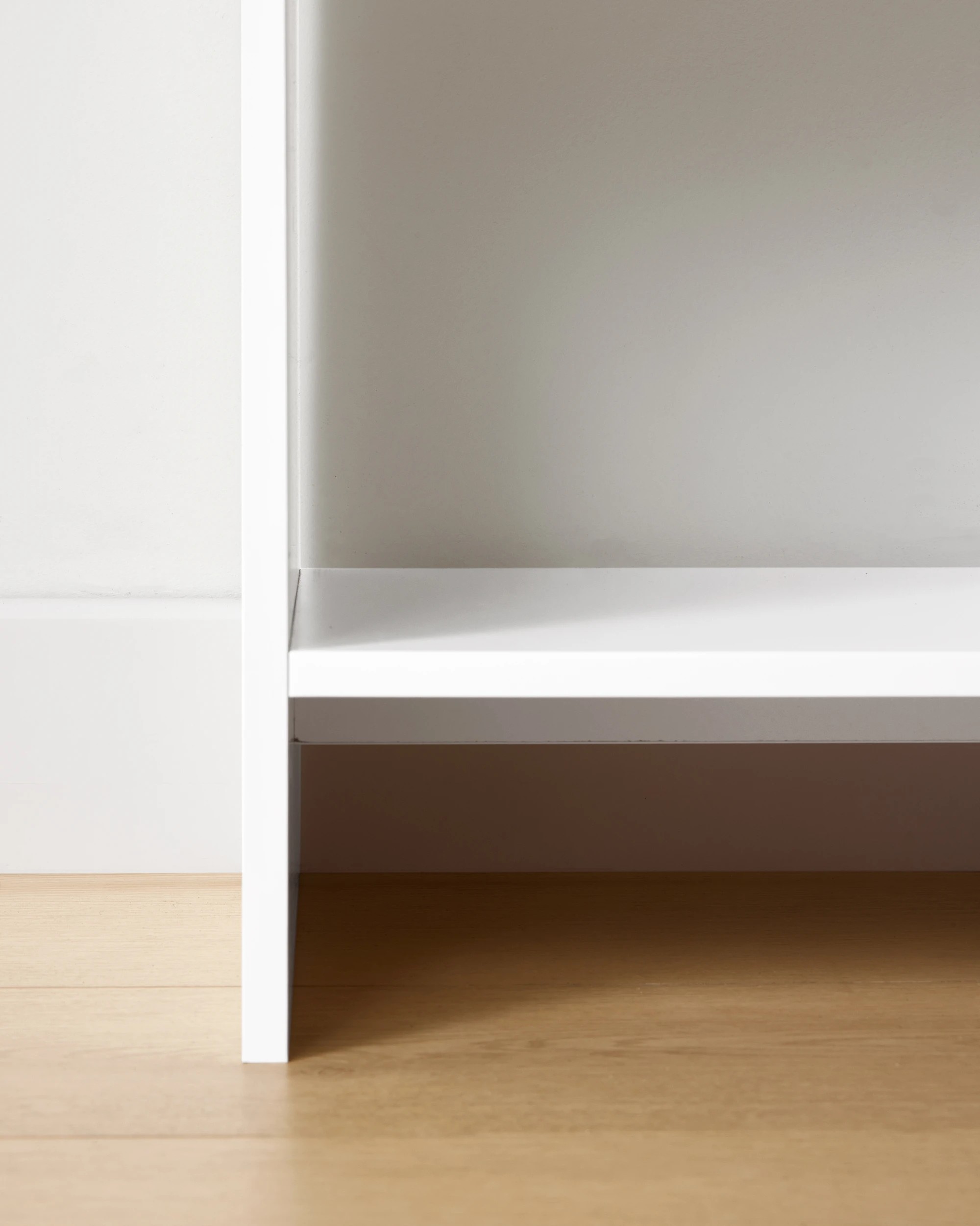 8 Luna Bedside Table - White, 8 of 9