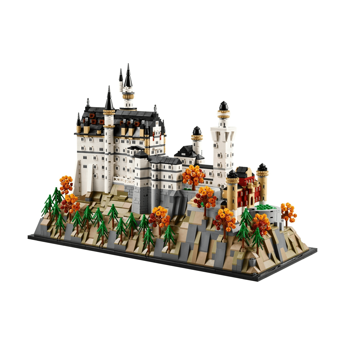 2 LEGO Architecture Neuschwanstein Castle 21063, 2 of 10