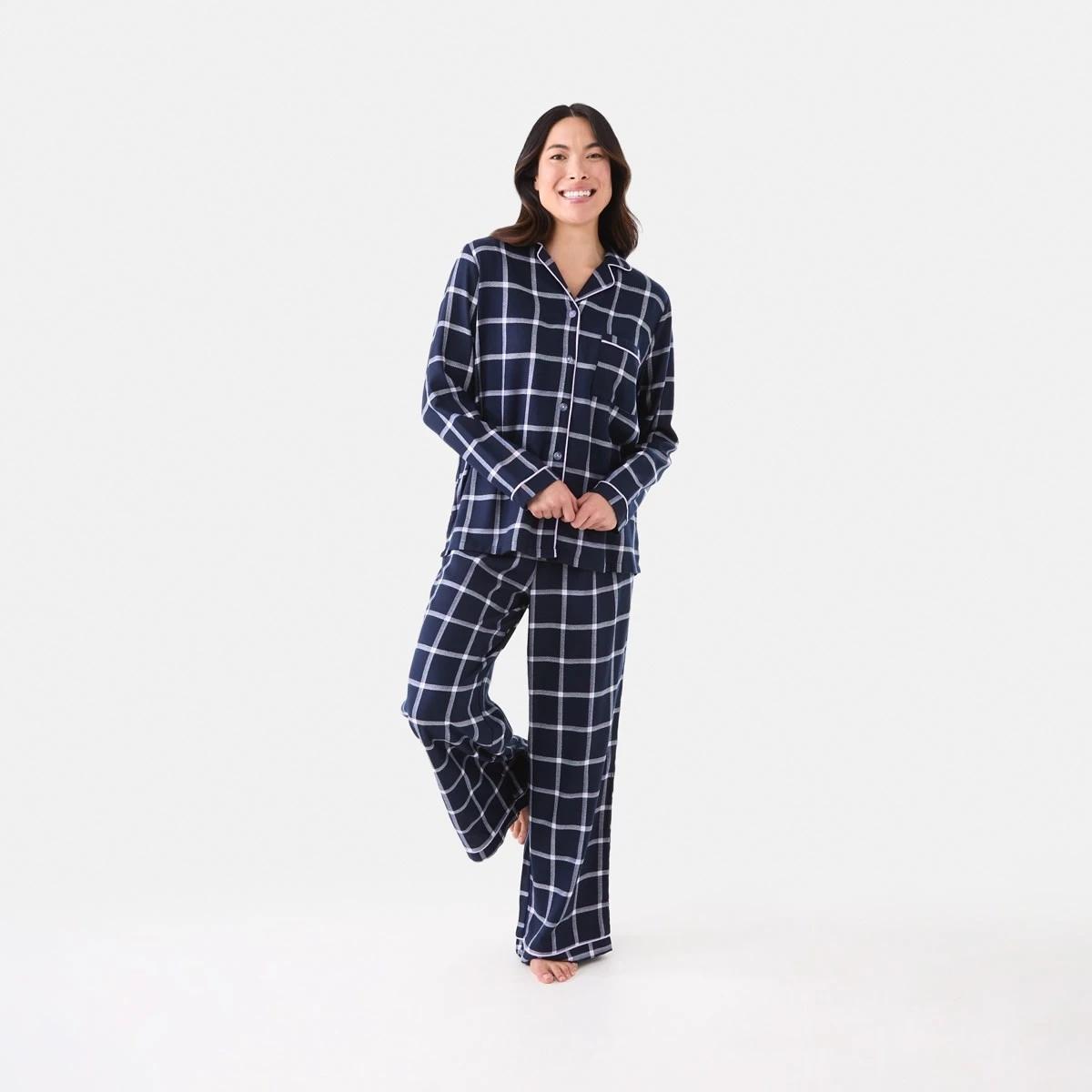 1 Classic Flannel Pyjama Set W Check N, 1 of 6