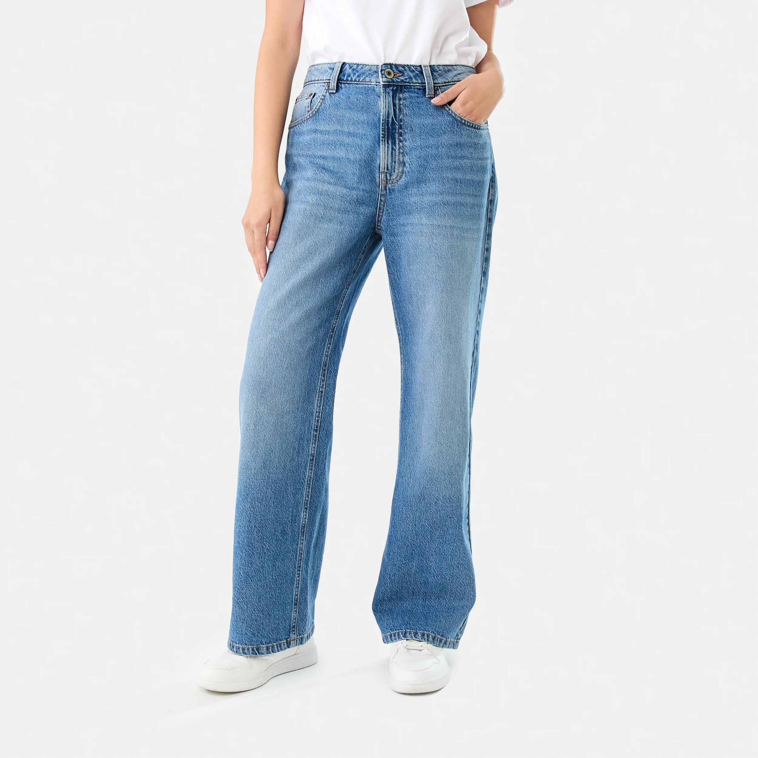 1 Straight Leg Jeans MID WASH, 1 of 11