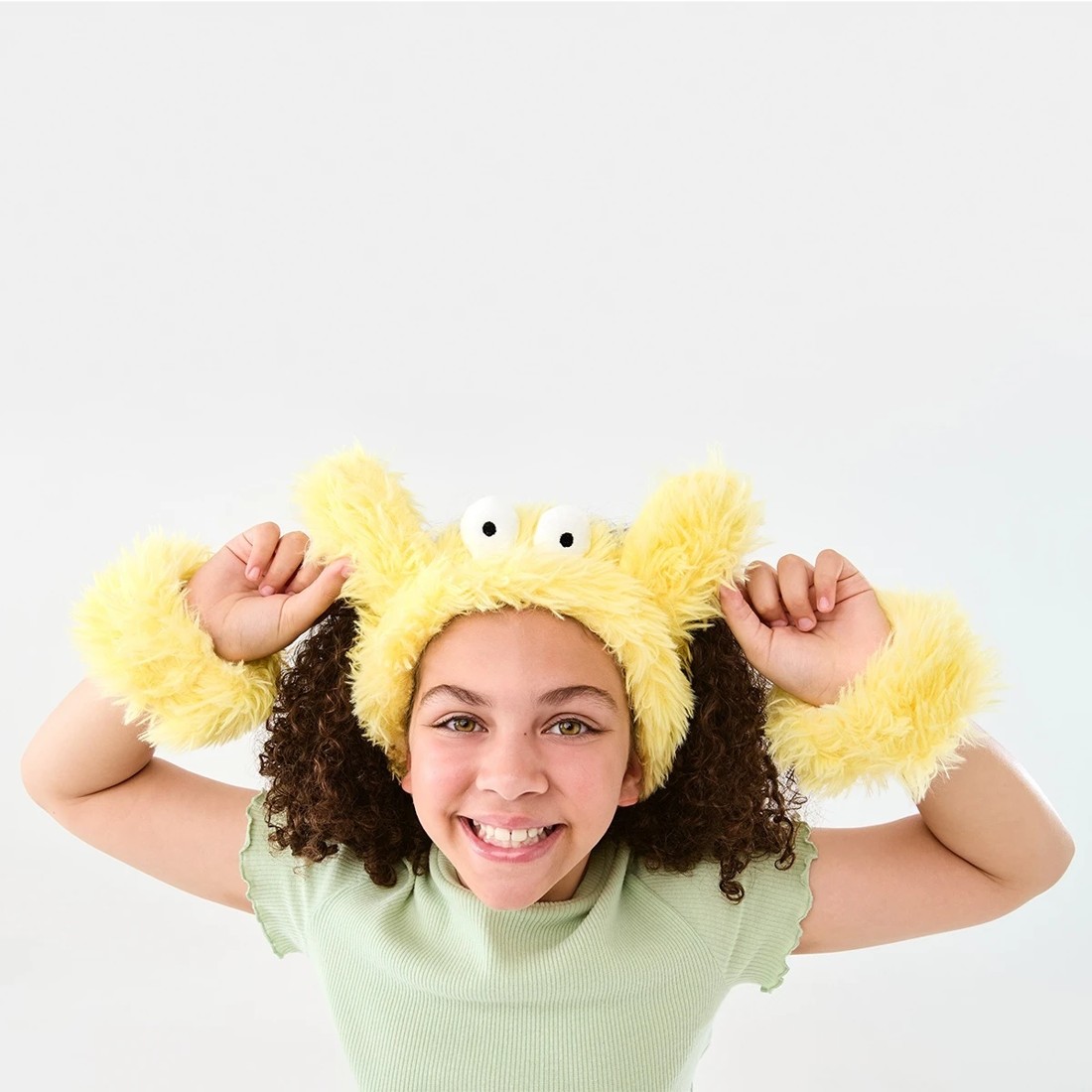 5 OXX Bodycare Beauty Headband - Monster, Yellow, 5 of 5