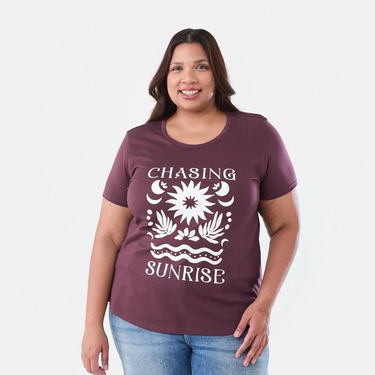 1 Curve Short Sleeve Basic Print T-shirt CHASING SUNRISE WARM MULBERRY, 1 of 6