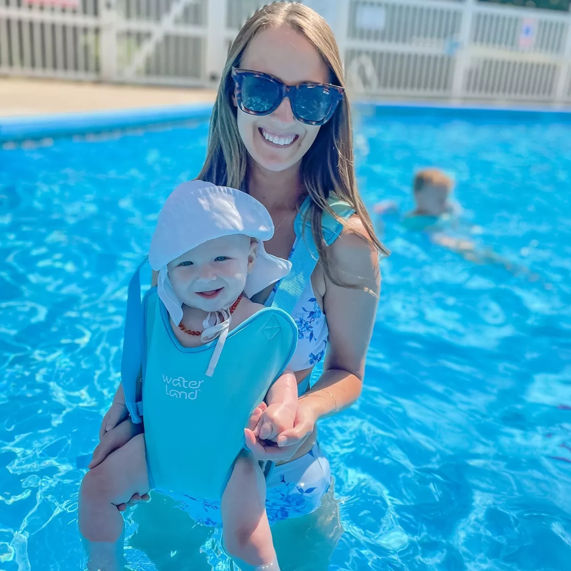 9 Waterland Carrier Light Blue Sky, 9 of 9