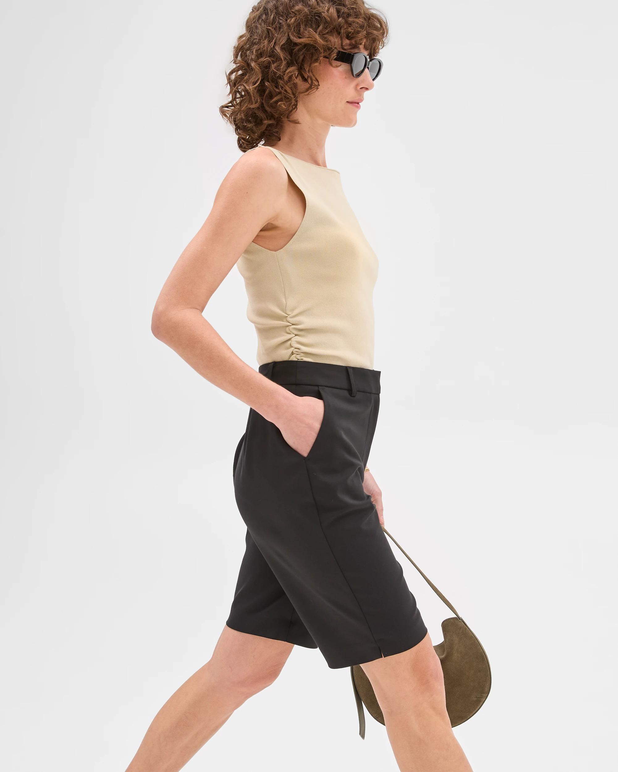 3 Tailored Slim Shorts - Preview BLACK, 3 of 6