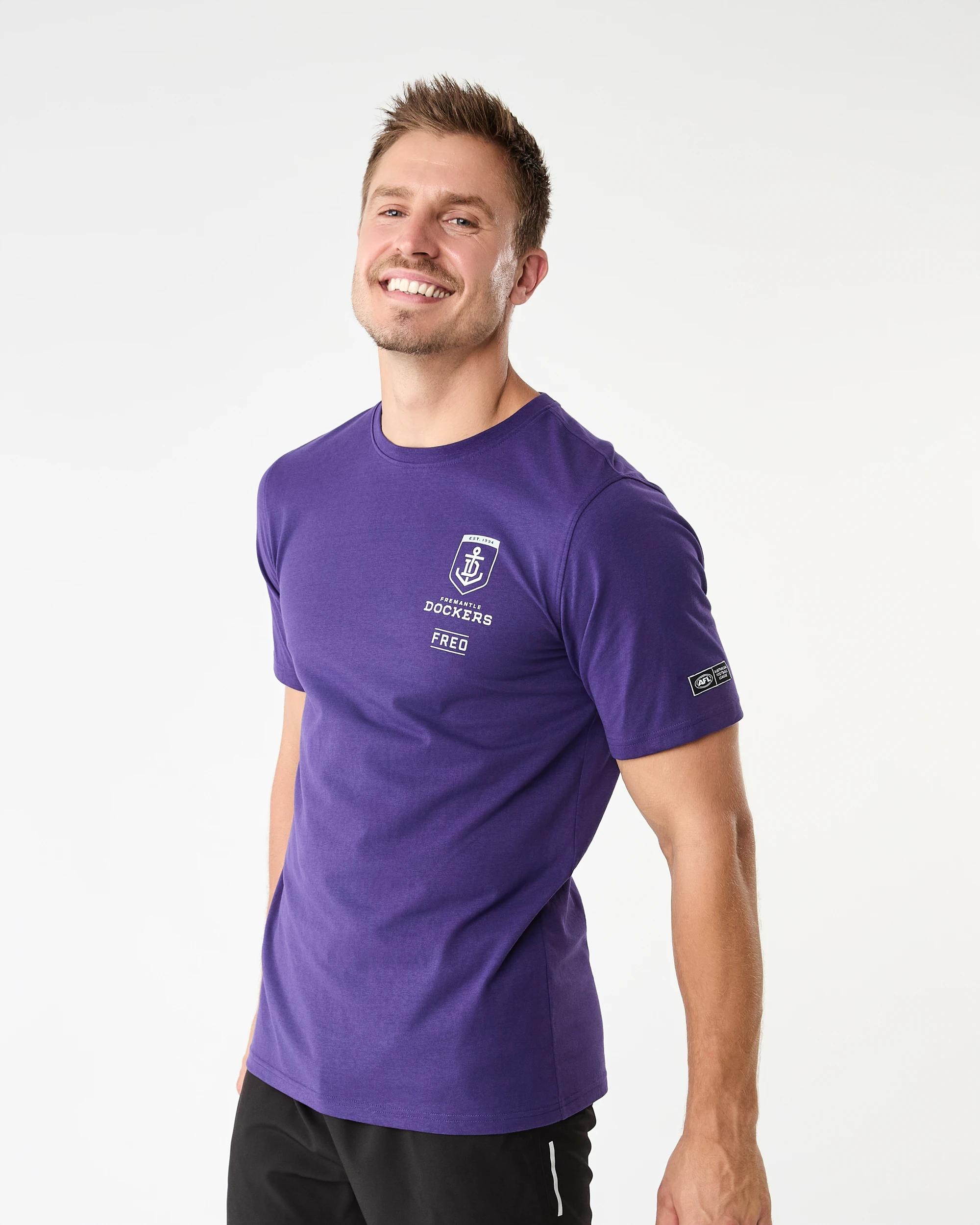 3 Official AFL Adult T-shirt Fremantle, 3 of 9