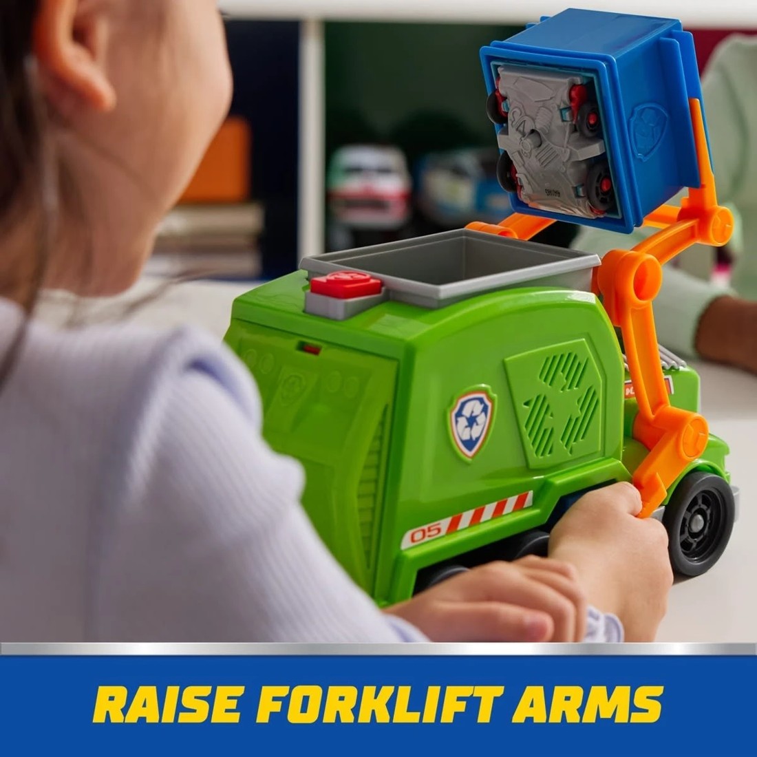 5 PAW Patrol Crush 'N' Roll Recycling Truck, 5 of 10