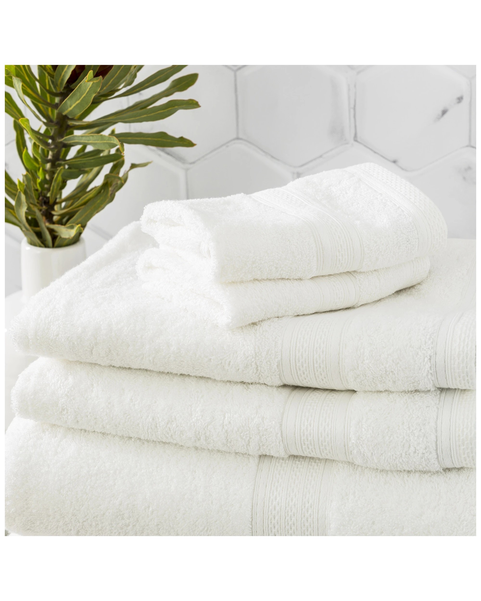 2 Renee Taylor 14pc Stella 650gsm Bamboo Cotton Towel And Bath Mat Set
 - White, 2 of 3