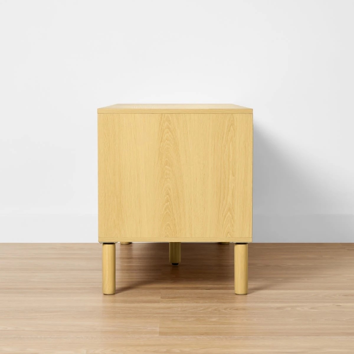 4 Leon Entertainment Unit, 4 of 9