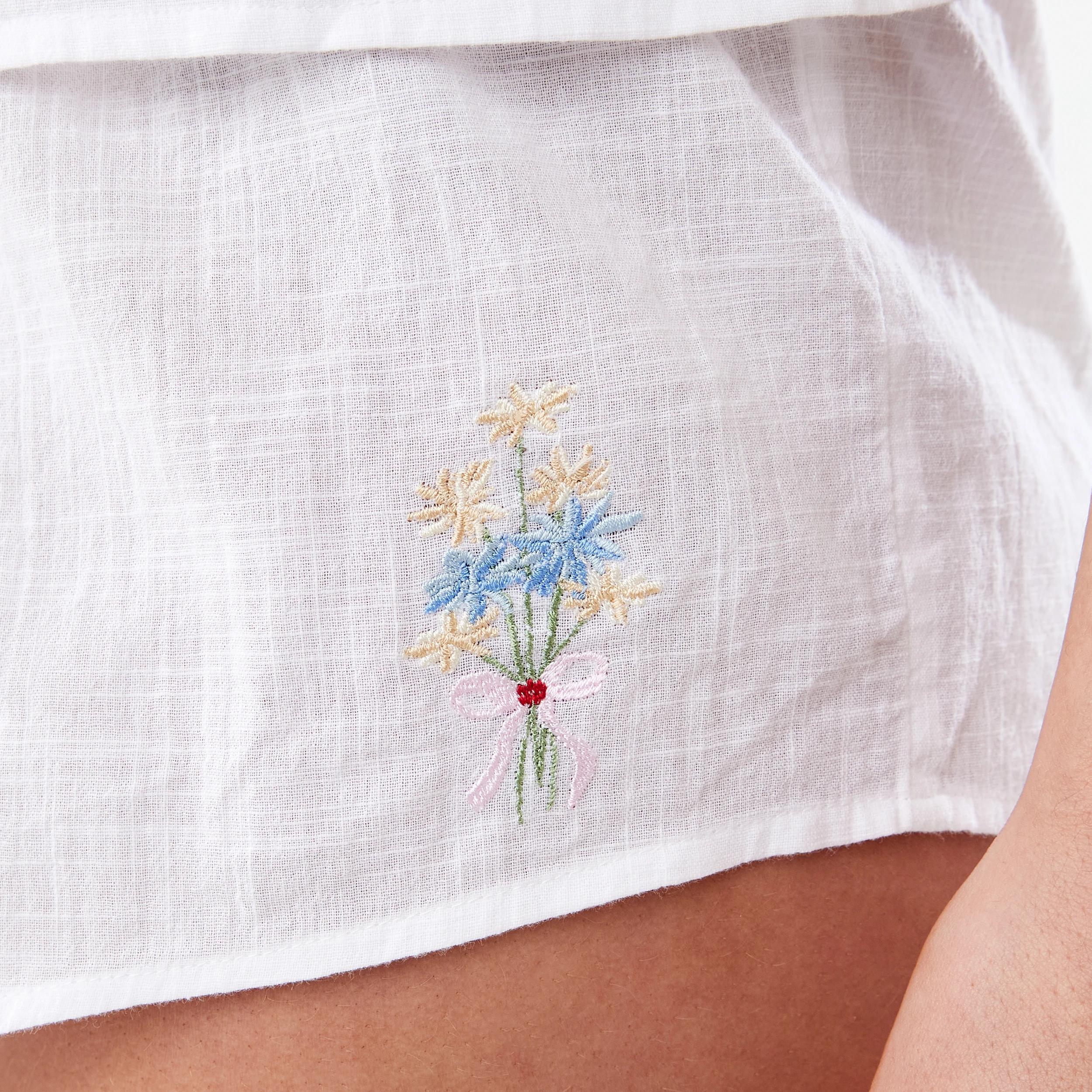 8 Sleeveless Embroidery Cami and Shorts Pyjama Set Bouquet, 8 of 8