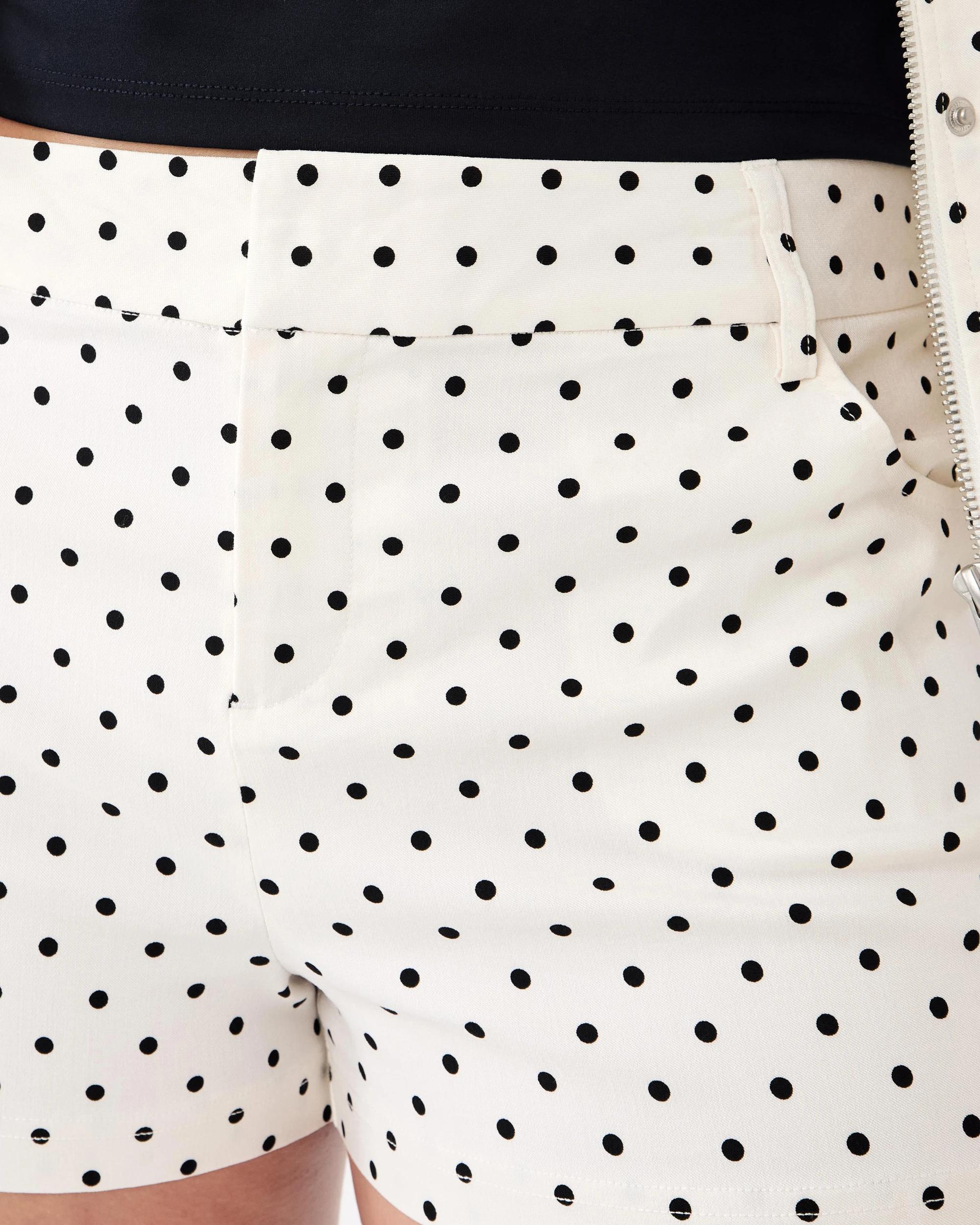 5 Spot Tailored Shorts White Dot, 5 of 9