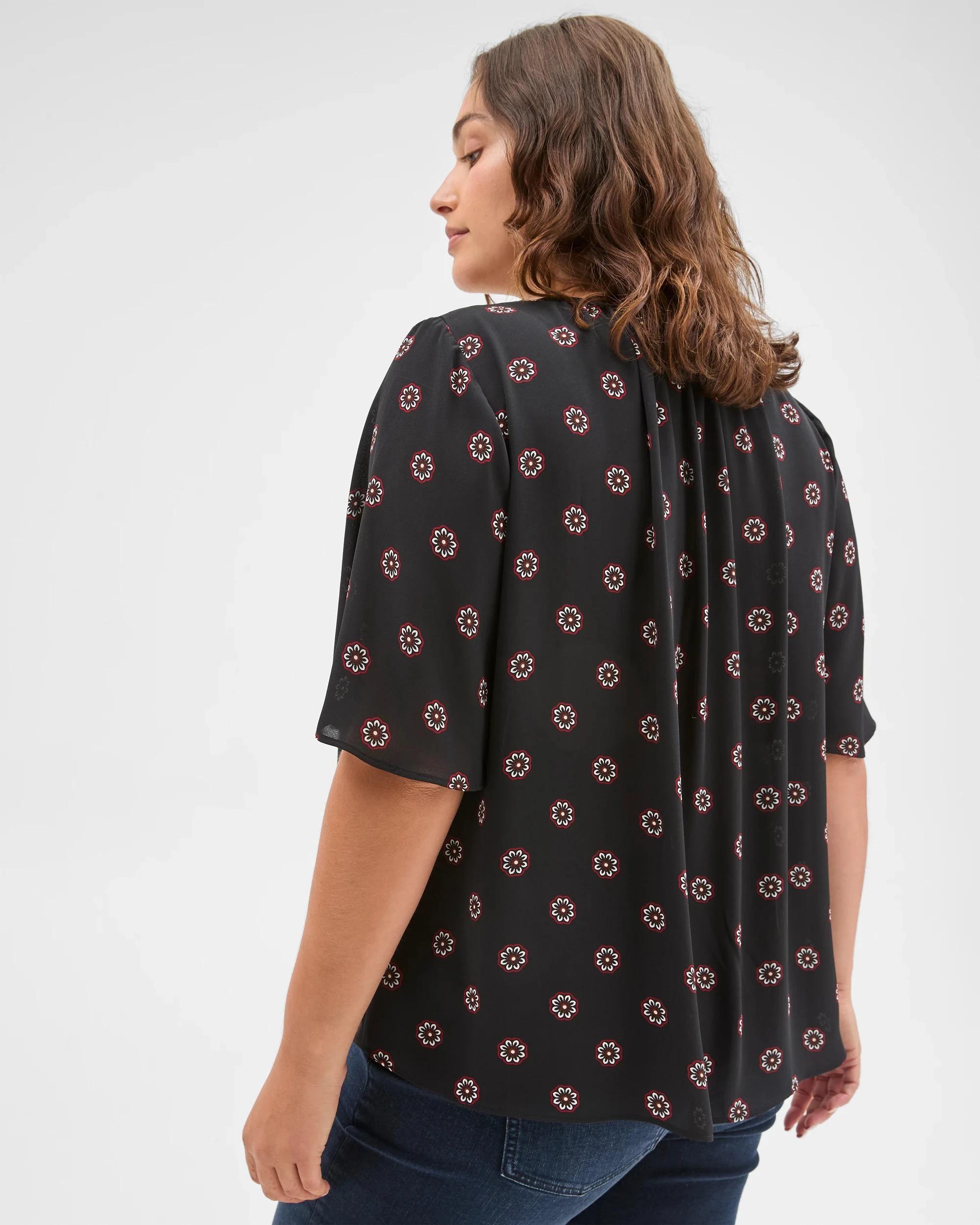 4 Target Curve Plus Size Ella Short Sleeve Blouse DITSY FLORAL, 4 of 6
