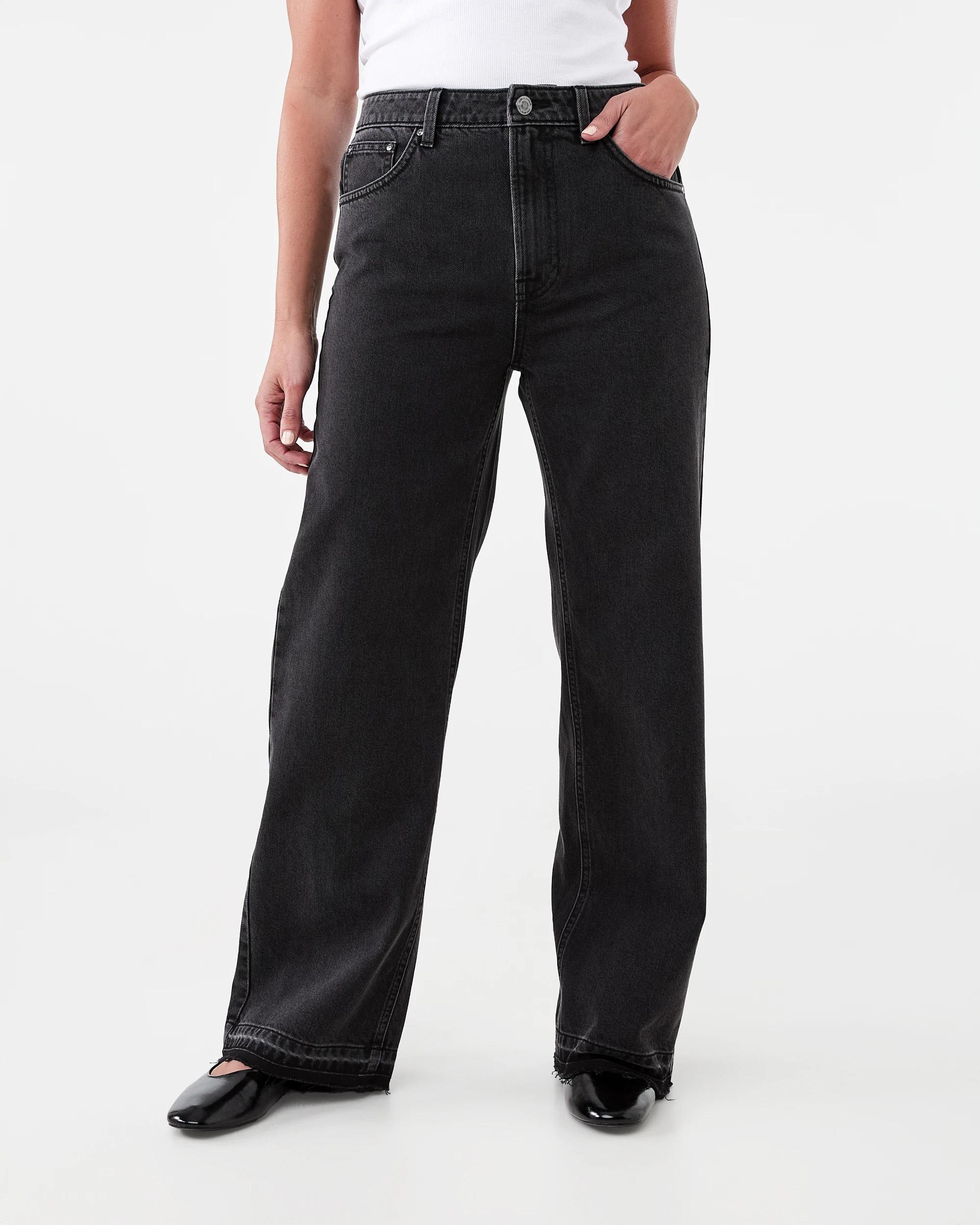 1 Straight Leg Undone Hem Jeans Black Wash, 1 of 9