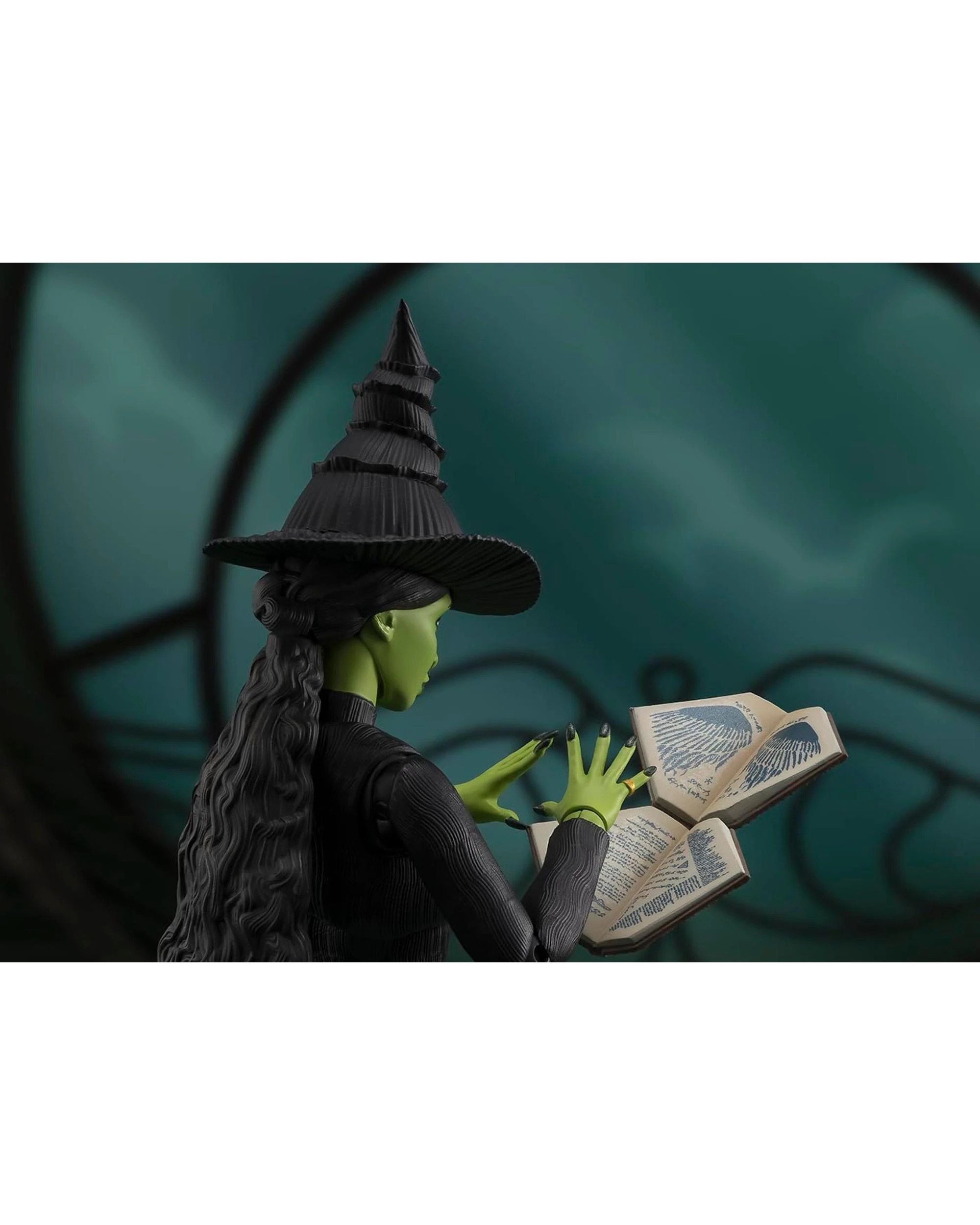 5 Bandai Tamashii Nations S.H.Figuarts Wicked Elphaba Figure, 5 of 6