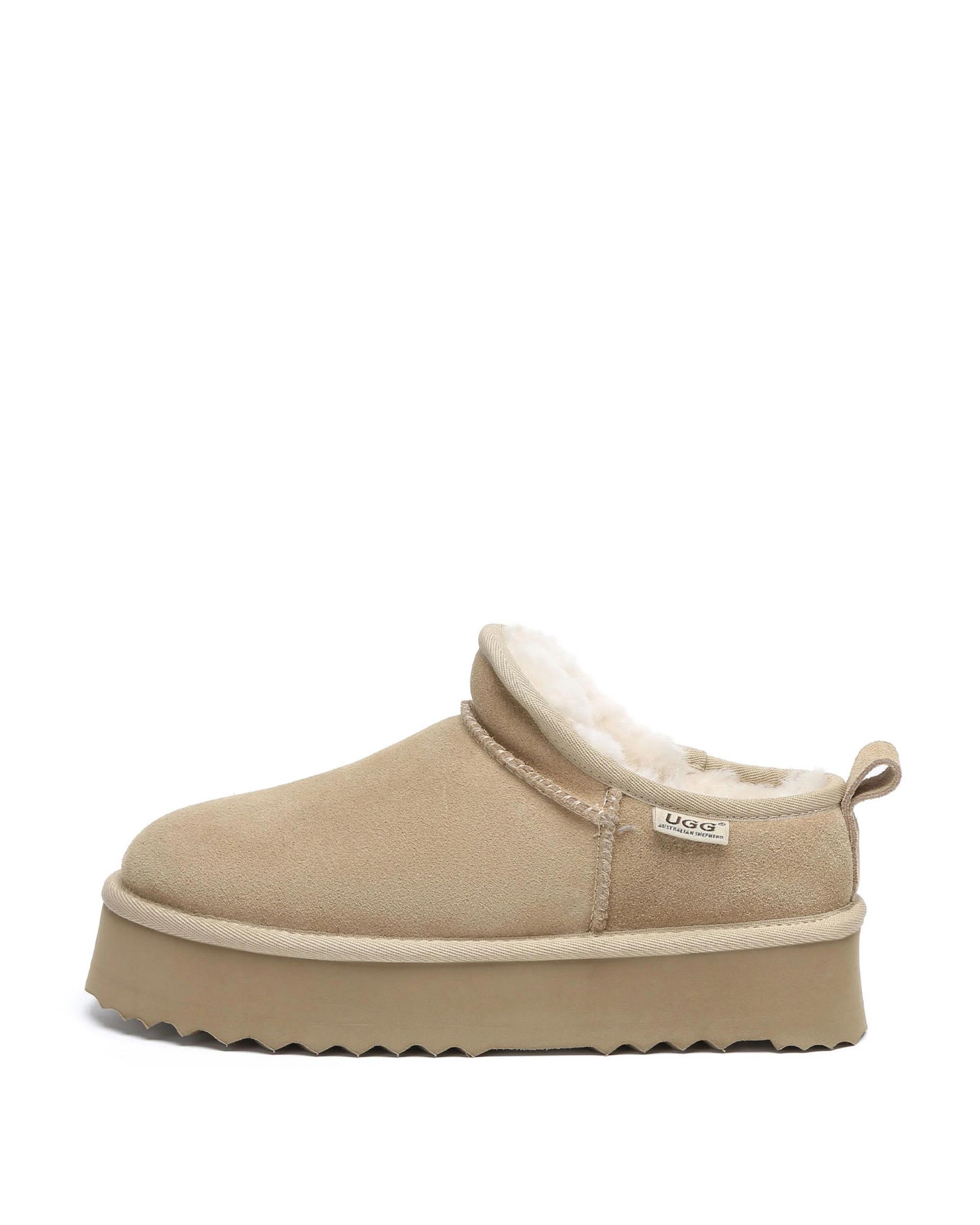 4 Australian Shepherd UGG Womens Nano Classic Platform Boots SAND, 4 of 5