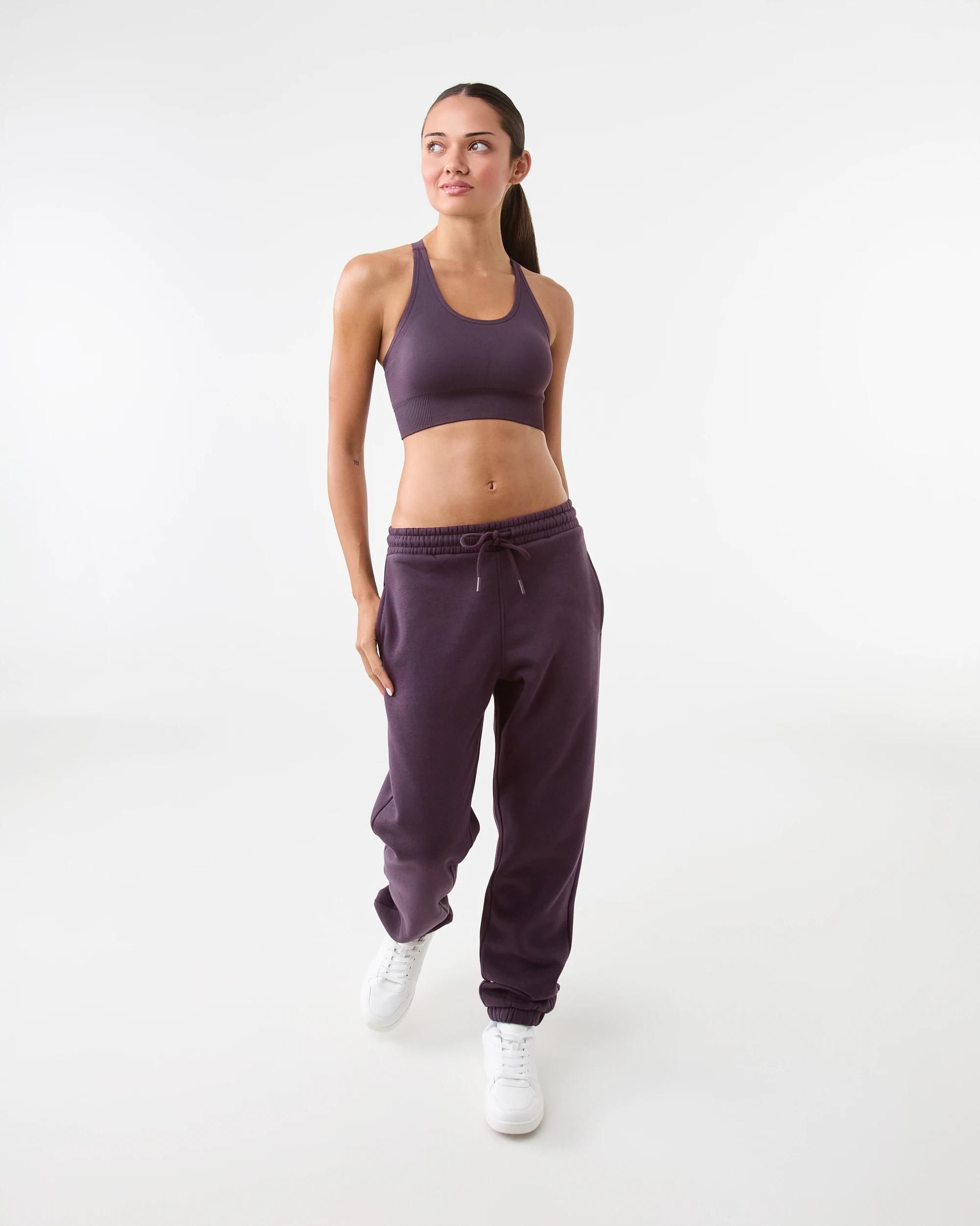 2 Active Womens Essential Cuff Trackpants Pur Raisin, 2 of 6