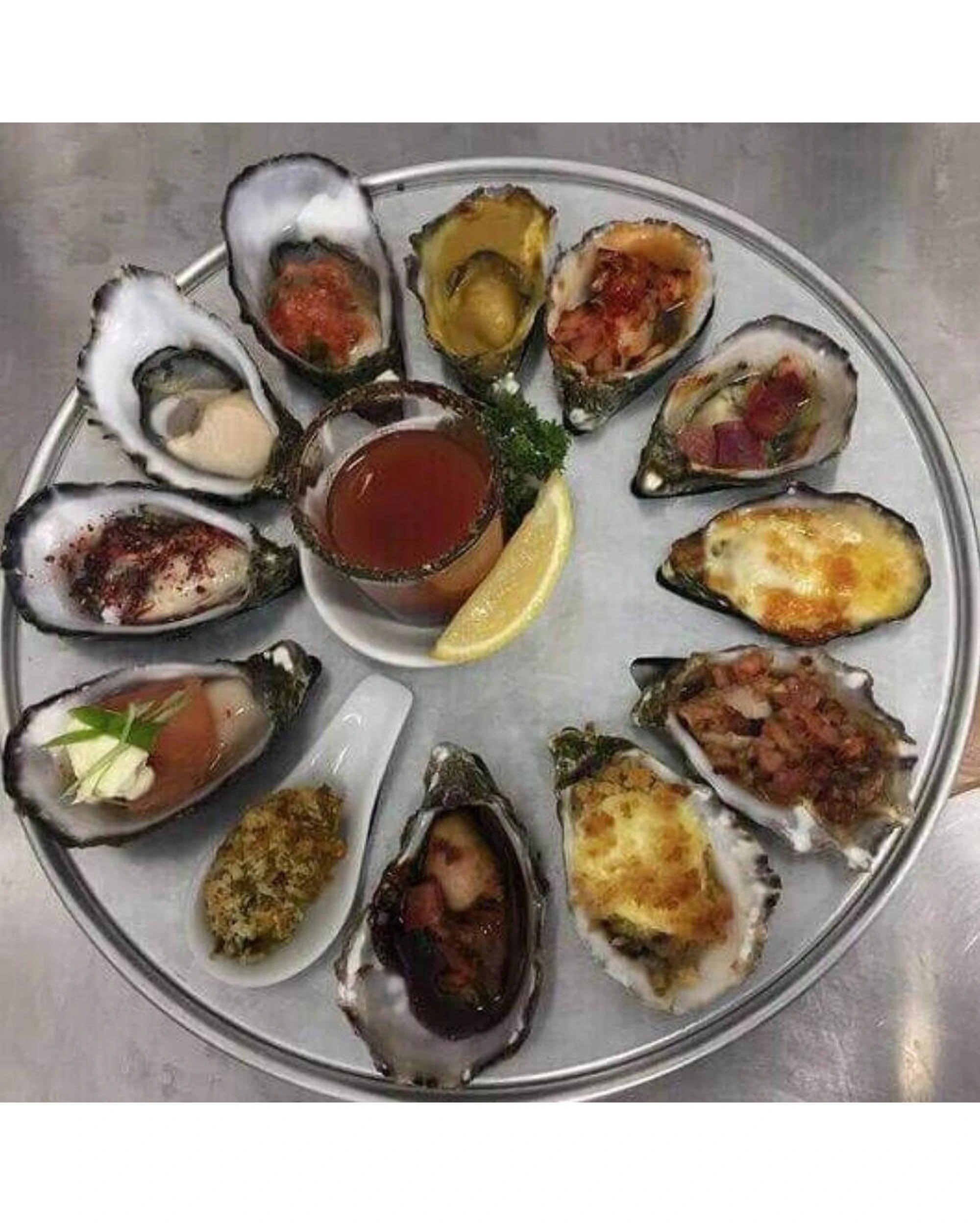 4 Flaming Coals Oyster Wheel - Cooking and Serving Tray - 12 Serve, 4 of 8