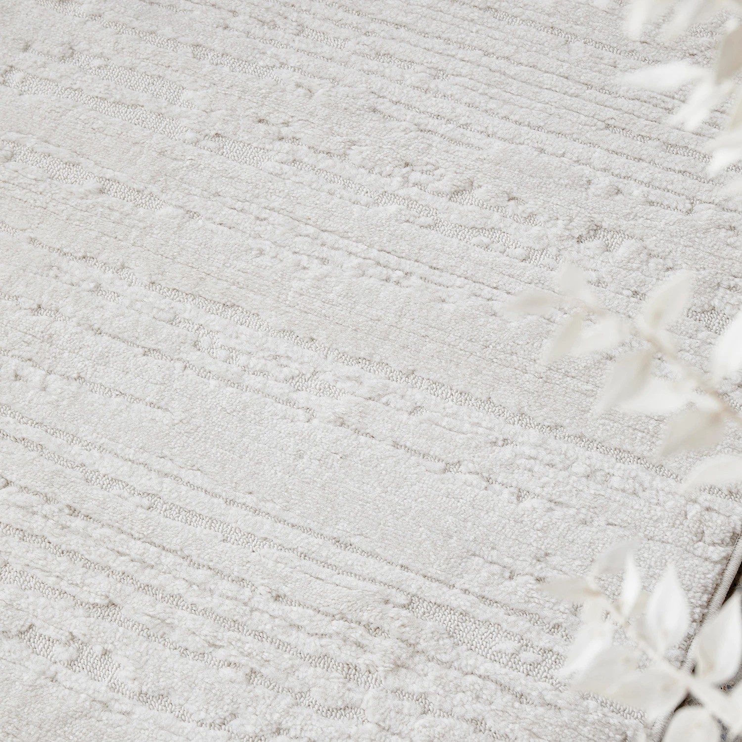 3 Common Ground Rugs Lyrica Ezra 500x80cm Runner - Extra Large Pet Friendly Power Loomed Rug - White, 3 of 7
