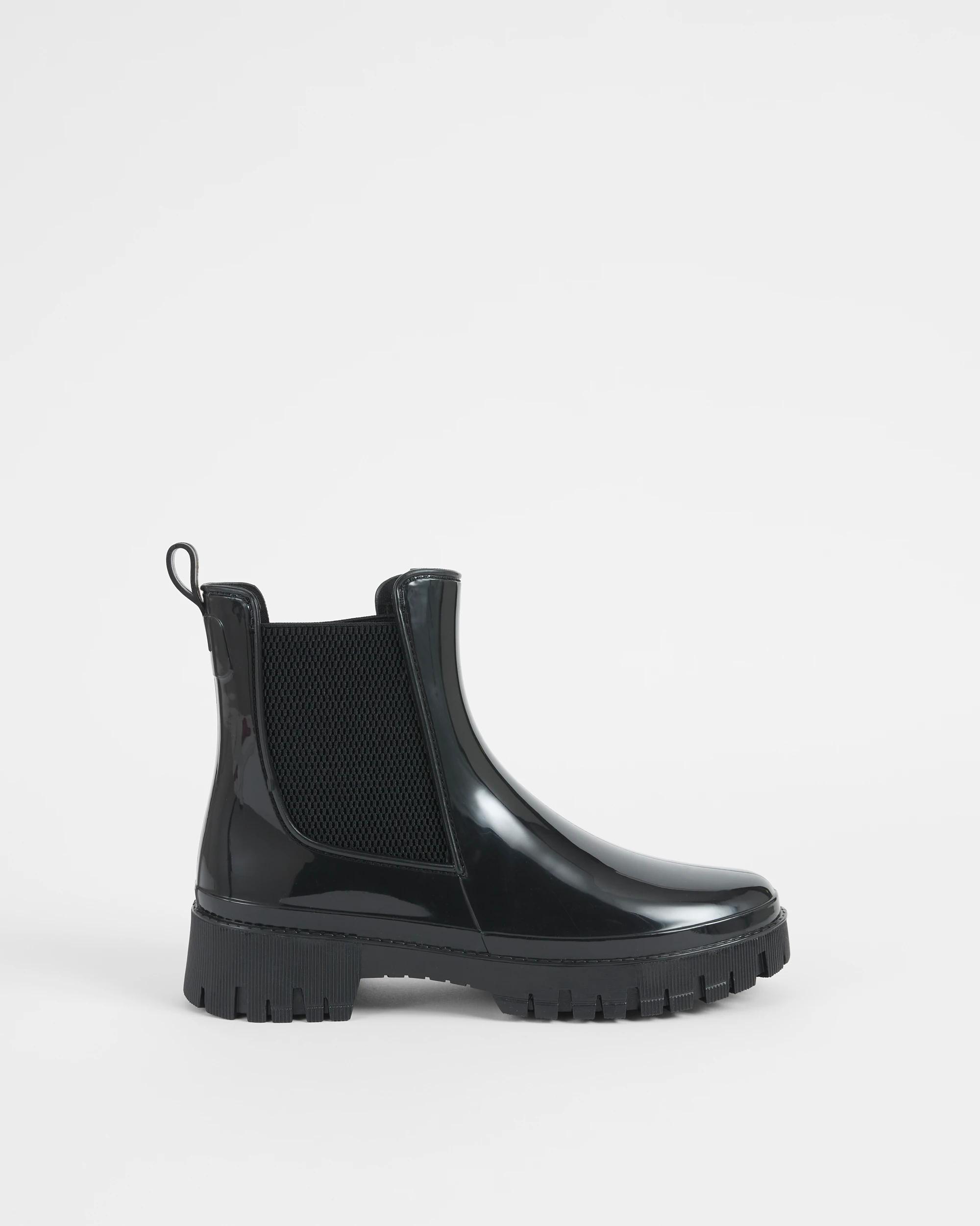 1 Target Woman Low Rainboots - Bree II BLACK PATENT, 1 of 3