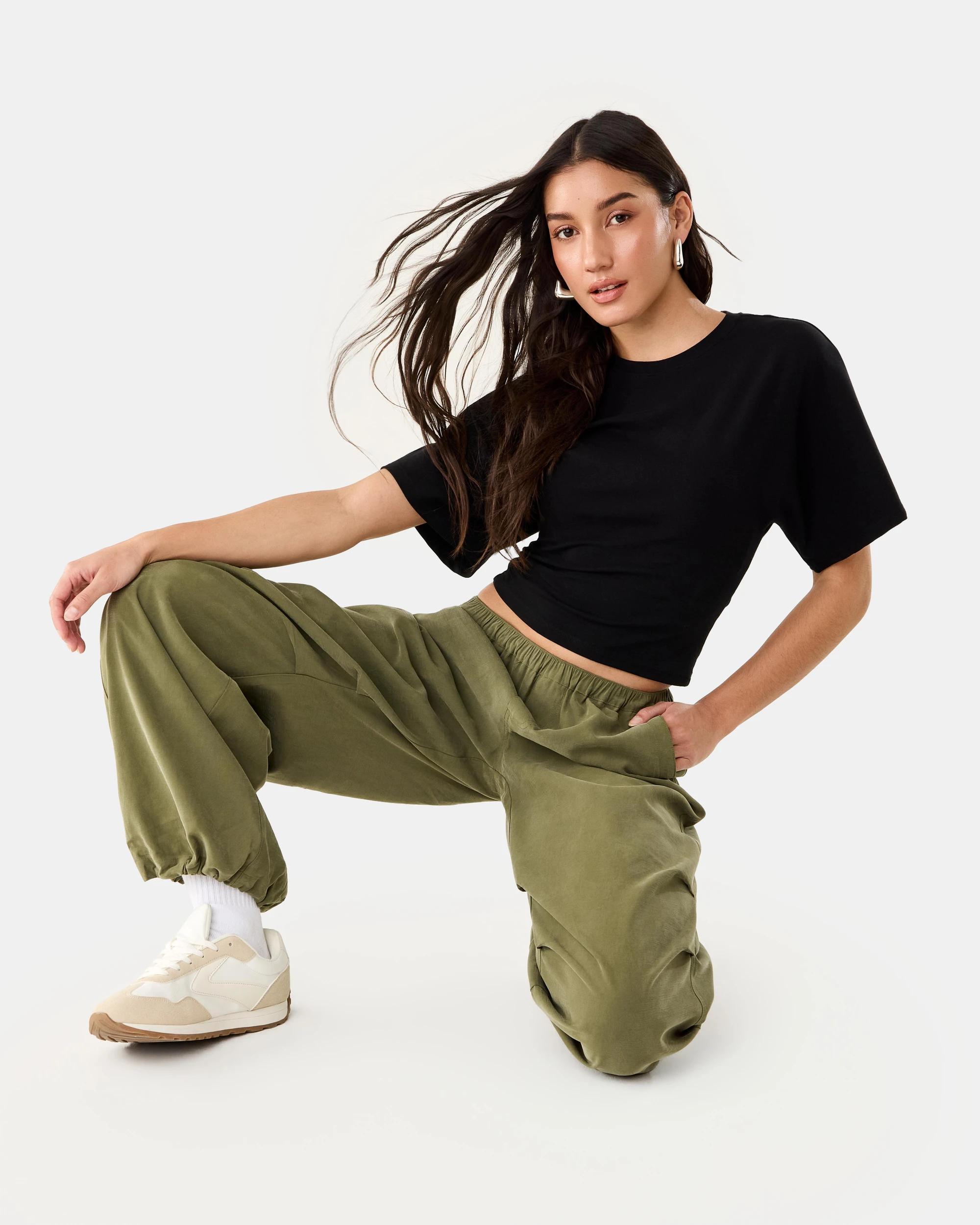 10 Baggy Utility Pants Deep Olive, 10 of 10