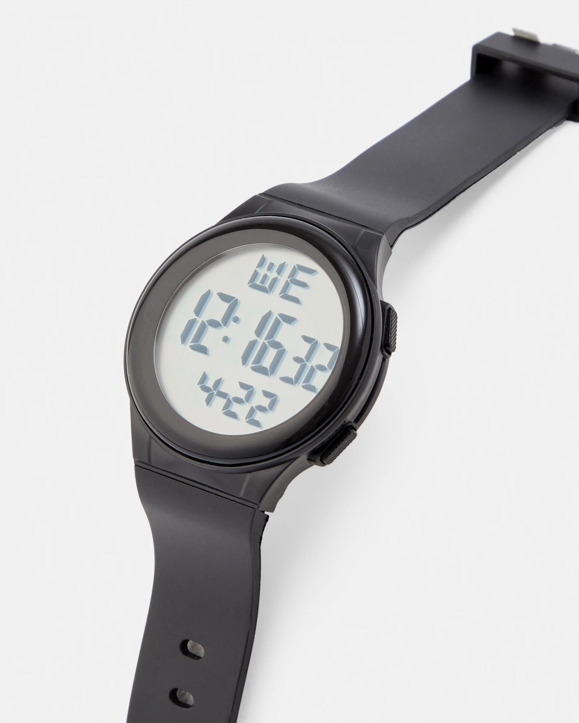 3 Active Round Watch - Black Black, 3 of 5