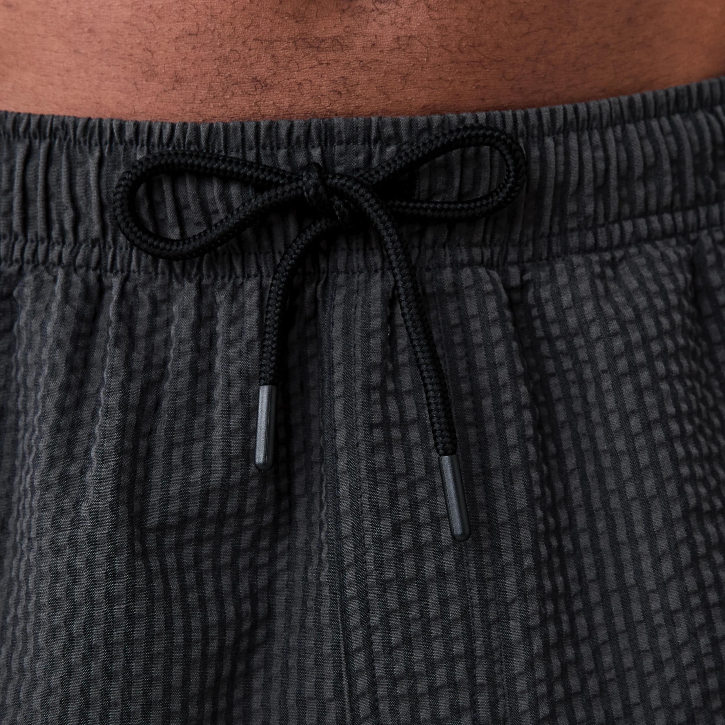 4 Seersucker Boardshorts Blk Strp, 4 of 6