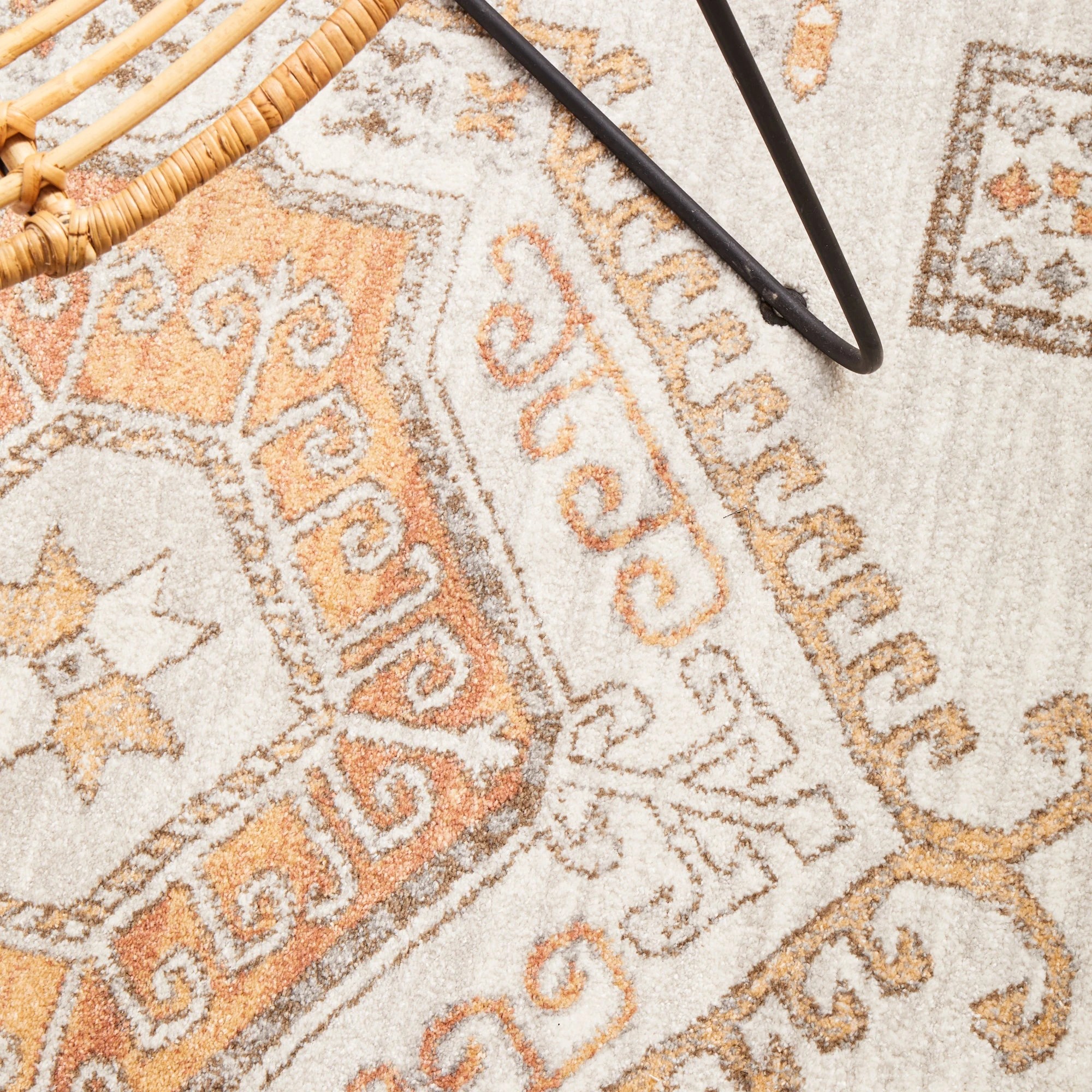 8 Common Ground Rugs Elite 39 400x300cm - White, 8 of 9