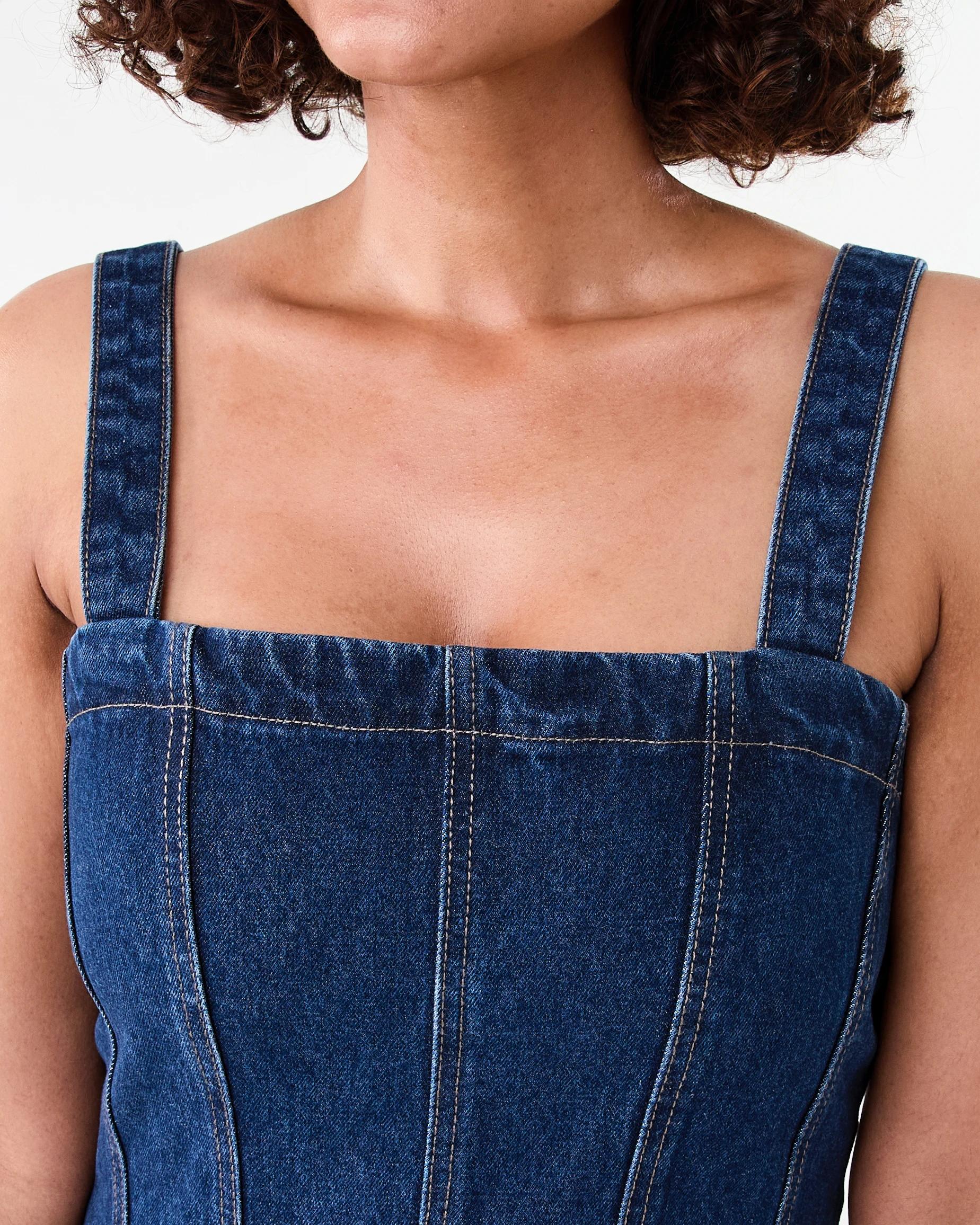 5 Sleeveless Denim Panel Top Dark Wash, 5 of 7