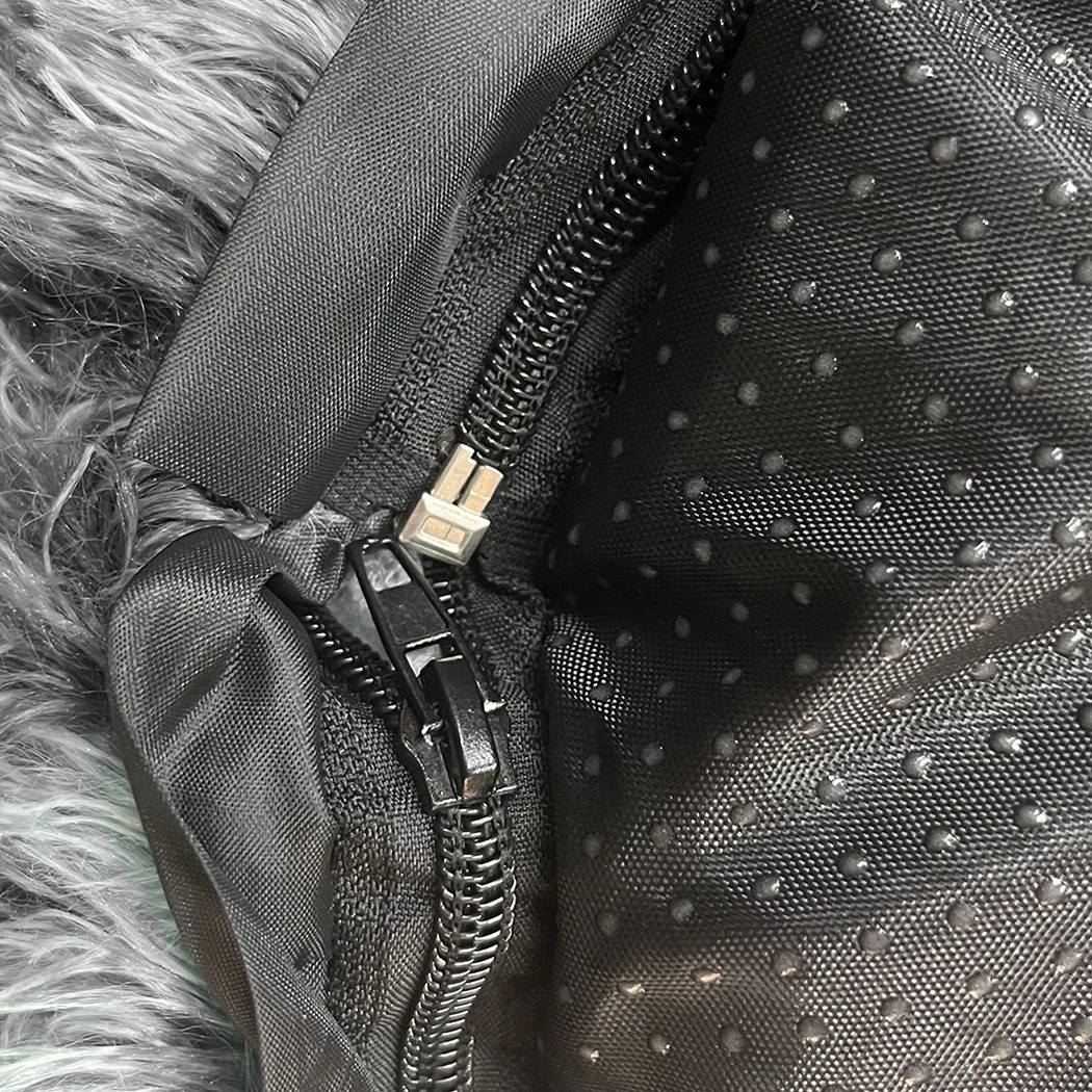 5 The Nap Bed Upgraded 1.8M Pet Bed in Charcoal Colour, 5 of 8