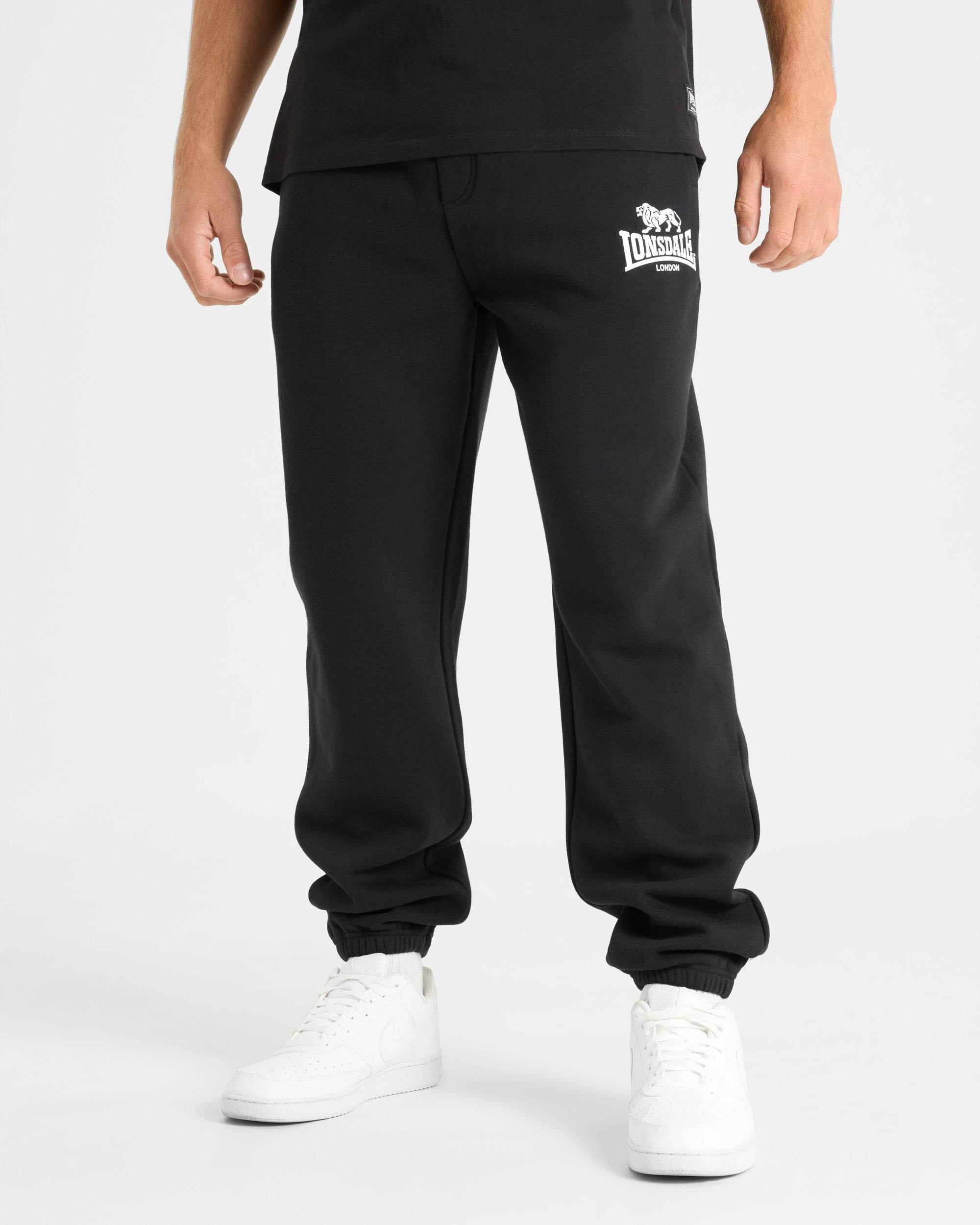 1 Lonsdale London Relaxed Sport Trackpants BLACK, 1 of 4