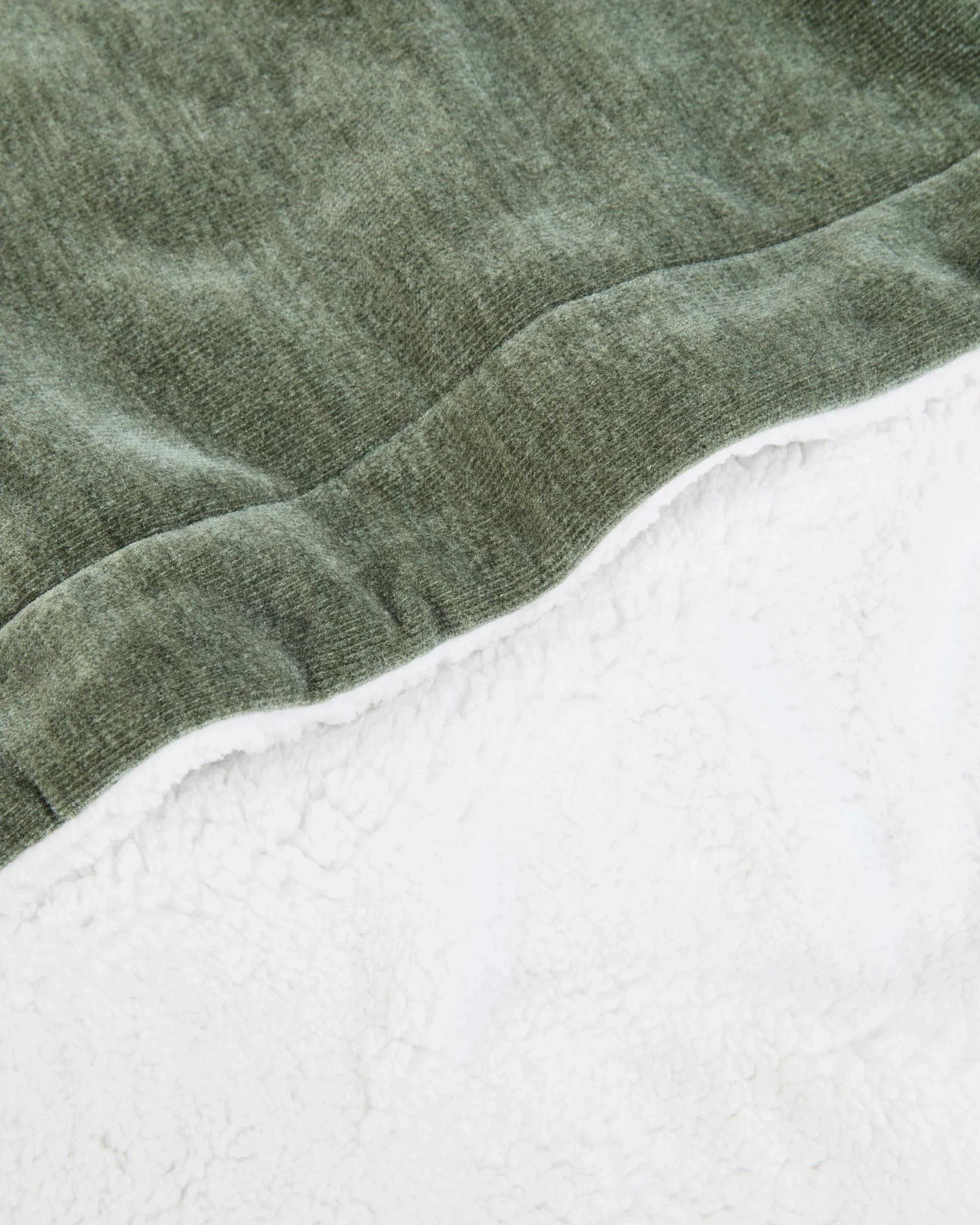 2 Target Chenille Sherpa Throw - Queen Bed - Green, 2 of 3