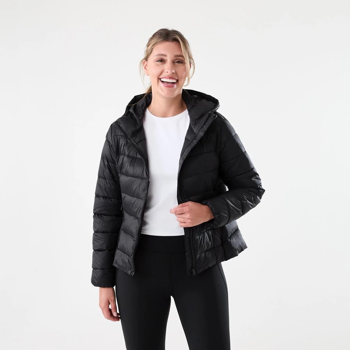 1 Active Womens Packable Puffer Jacket Black, 1 of 7
