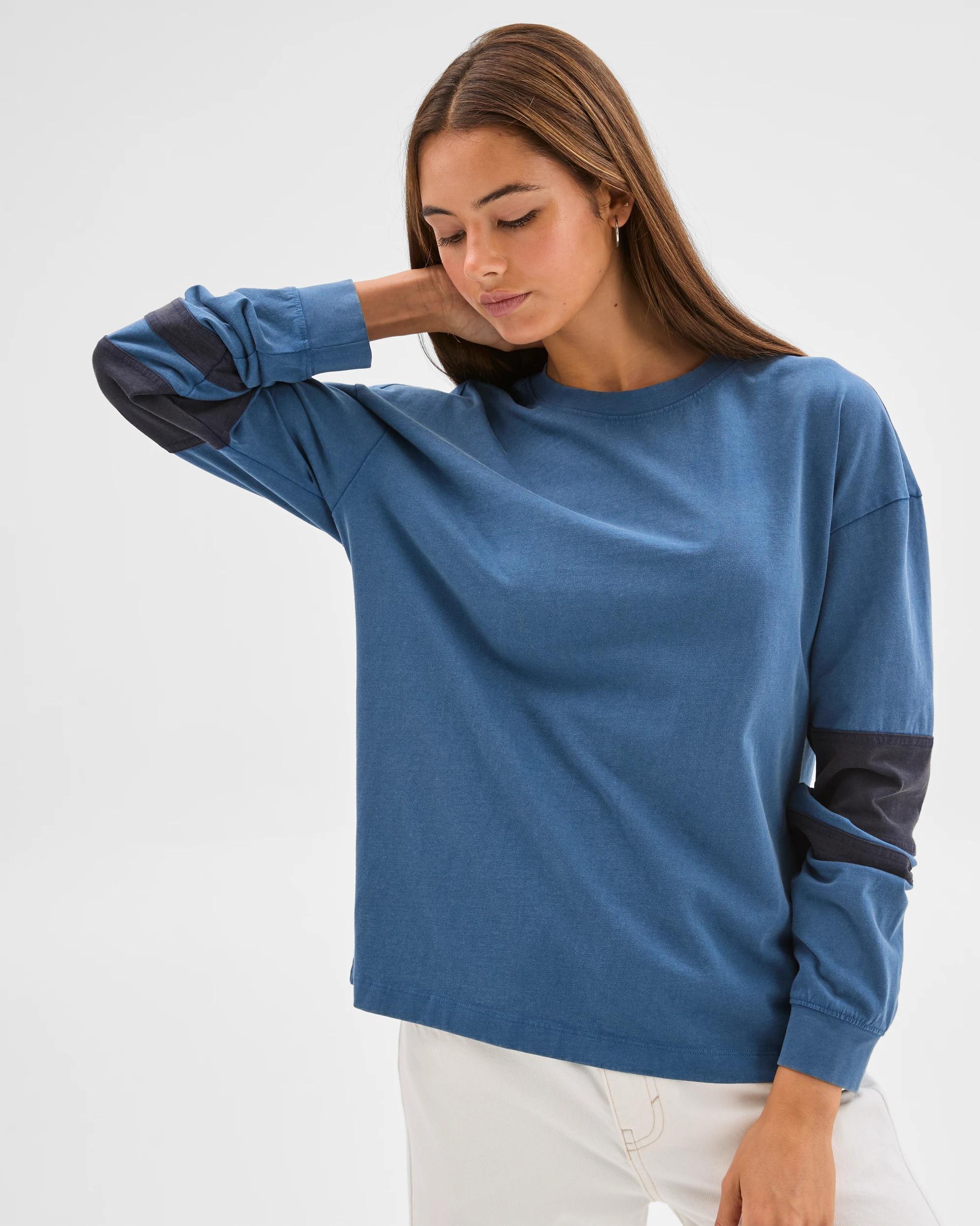 1 Lily Loves Relaxed Long Sleeve T-Shirt WASHED BLUE, 1 of 7