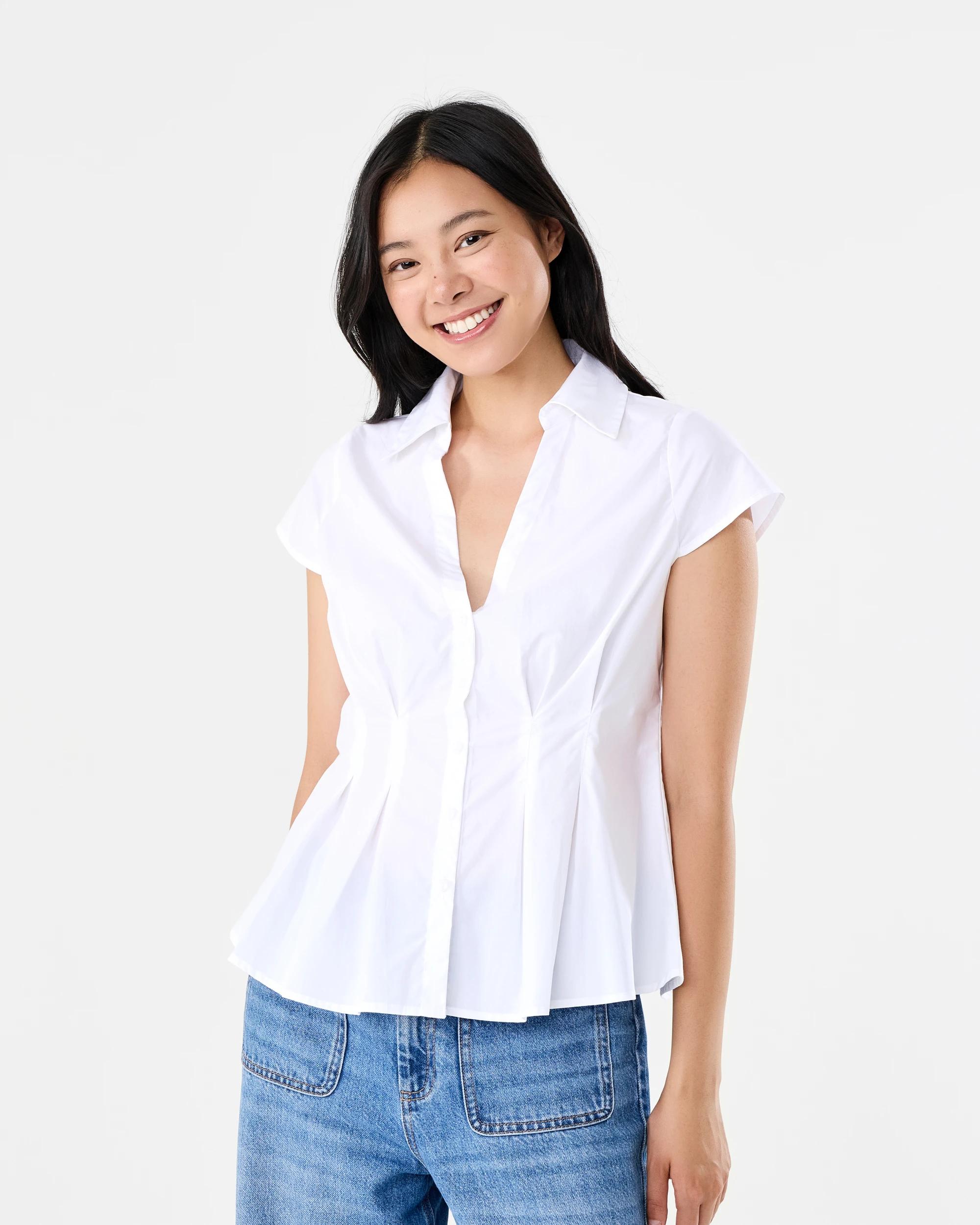 1 Short Sleeve Pleat Detail Shirt White, 1 of 6
