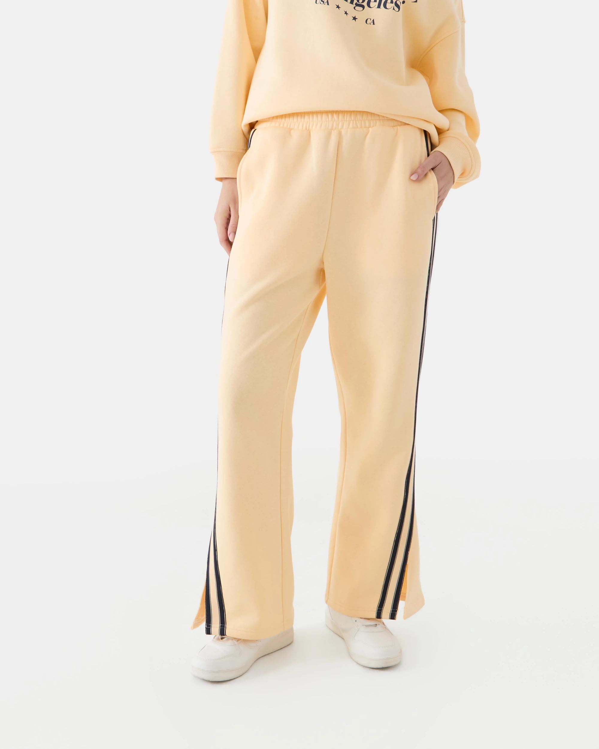 1 Side Stripe Trackpants Ylw Butter, 1 of 7