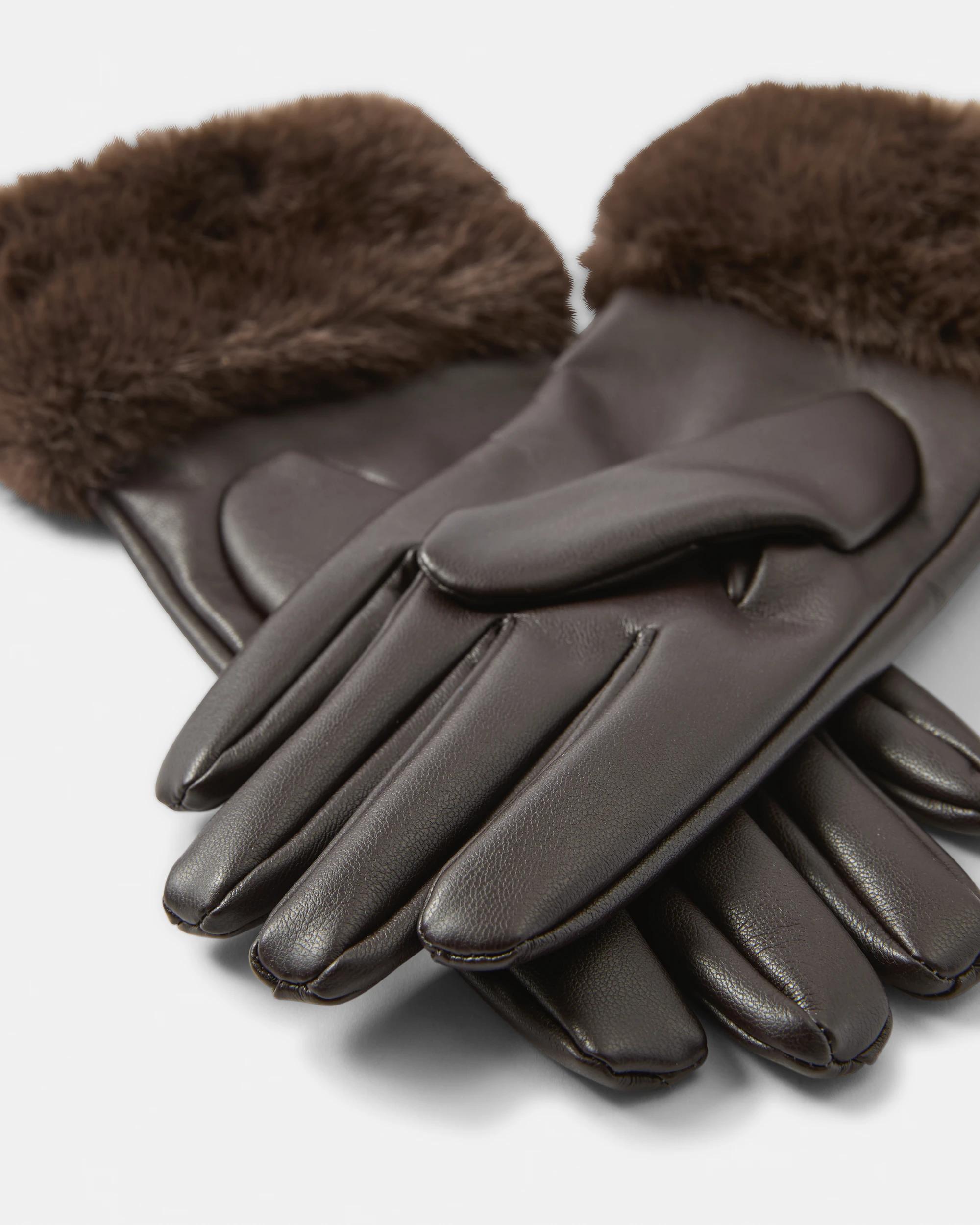 3 Faux Fur Gloves Chocolate, 3 of 3