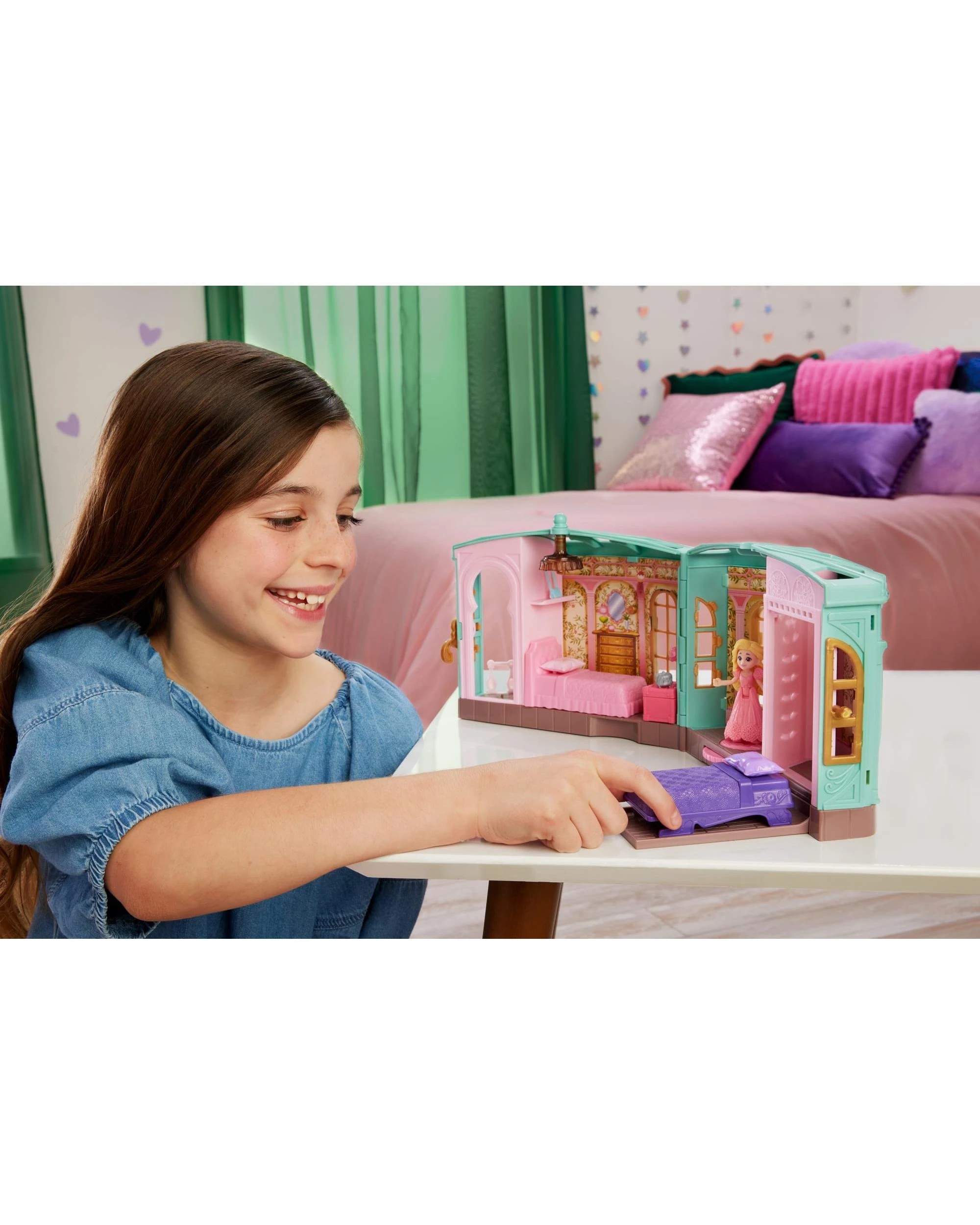 7 Wicked So Popular Dorm Small Doll Playset, 7 of 8