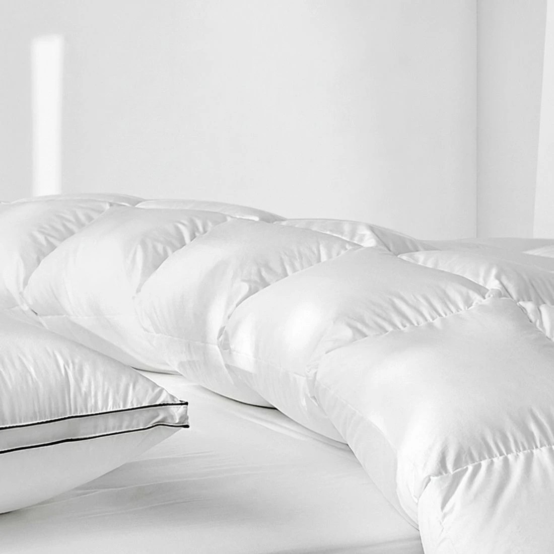 4 Giselle Bedding 700GSM Duck Down Feather Quilt - Queen Bed - White, 4 of 8