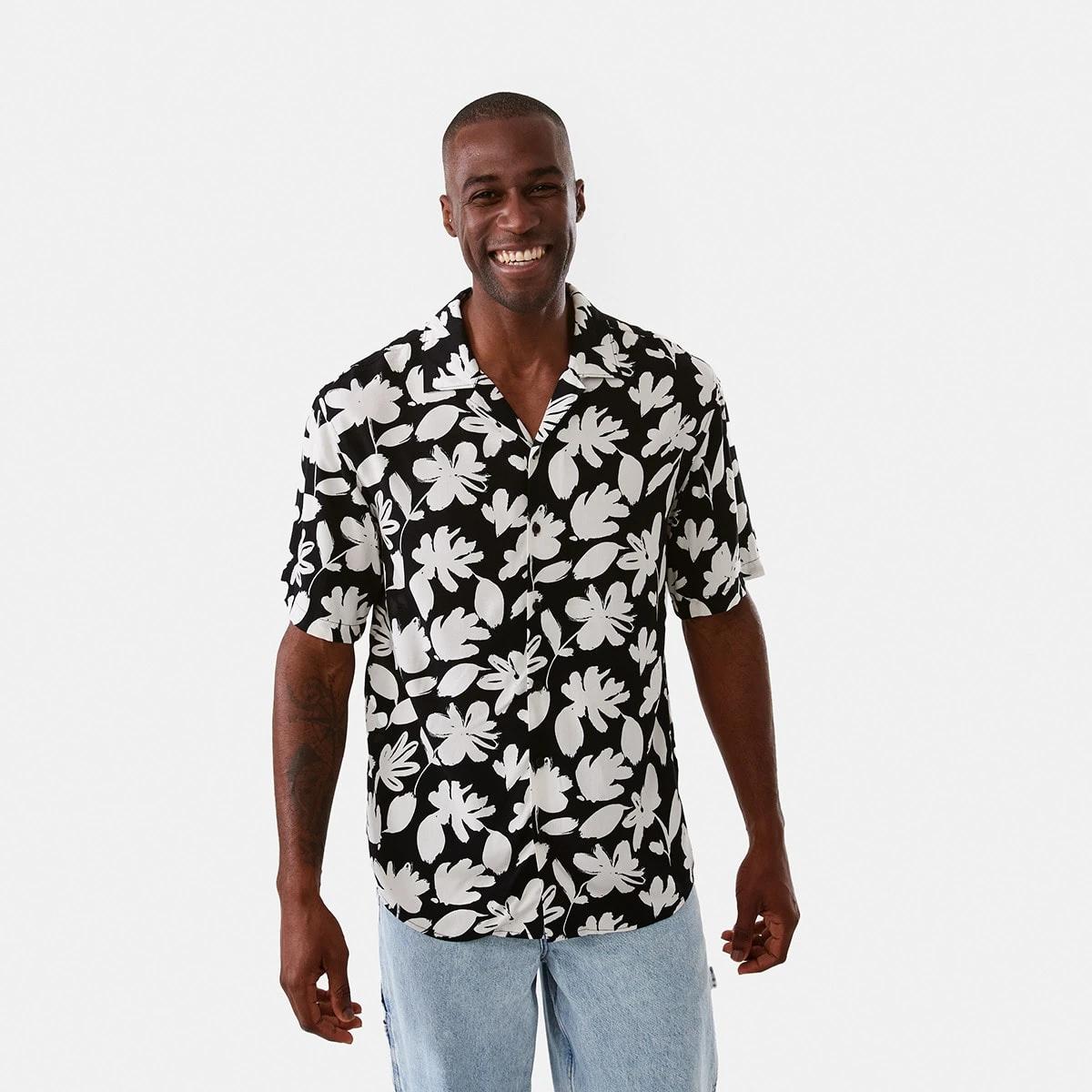 1 Short Sleeve Resort Print Shirt Brus Flral, 1 of 7