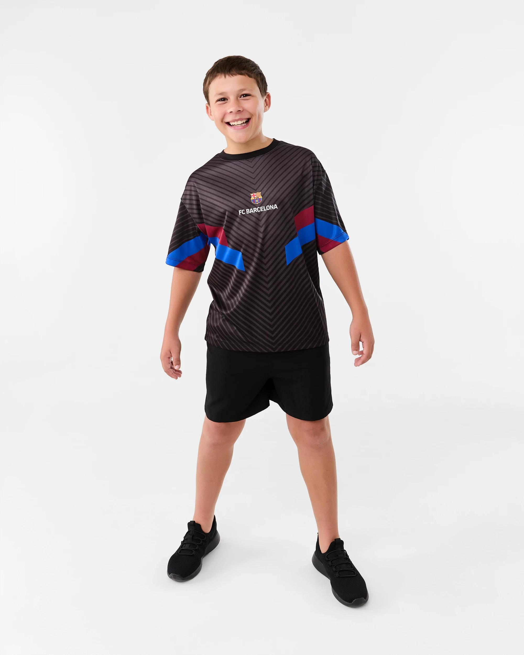 7 Official Youth Barcelona T-shirt Barcelona, 7 of 8