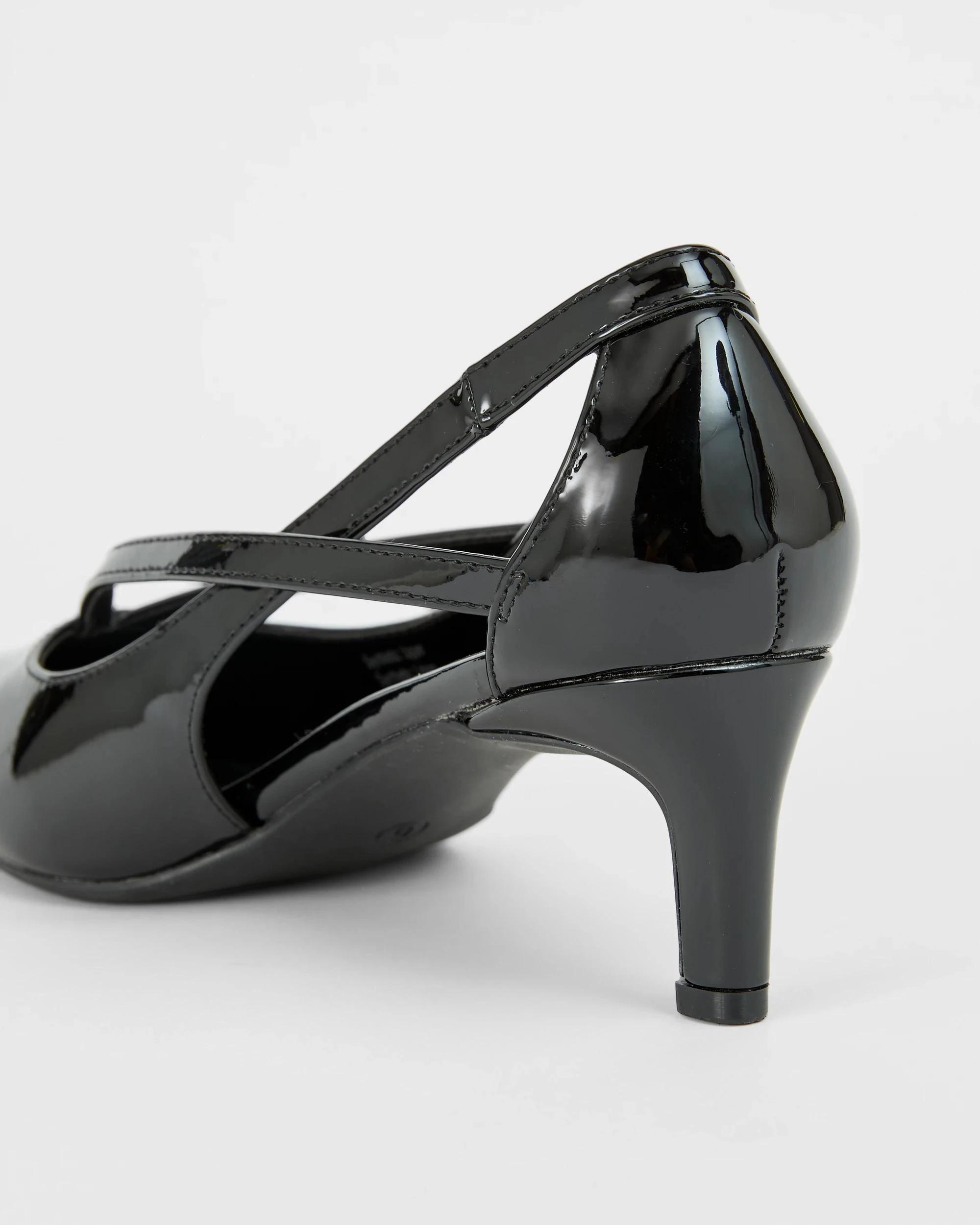 3 Target Woman Closed Back V-Shape Dress Heel PATENT BLACK, 3 of 3