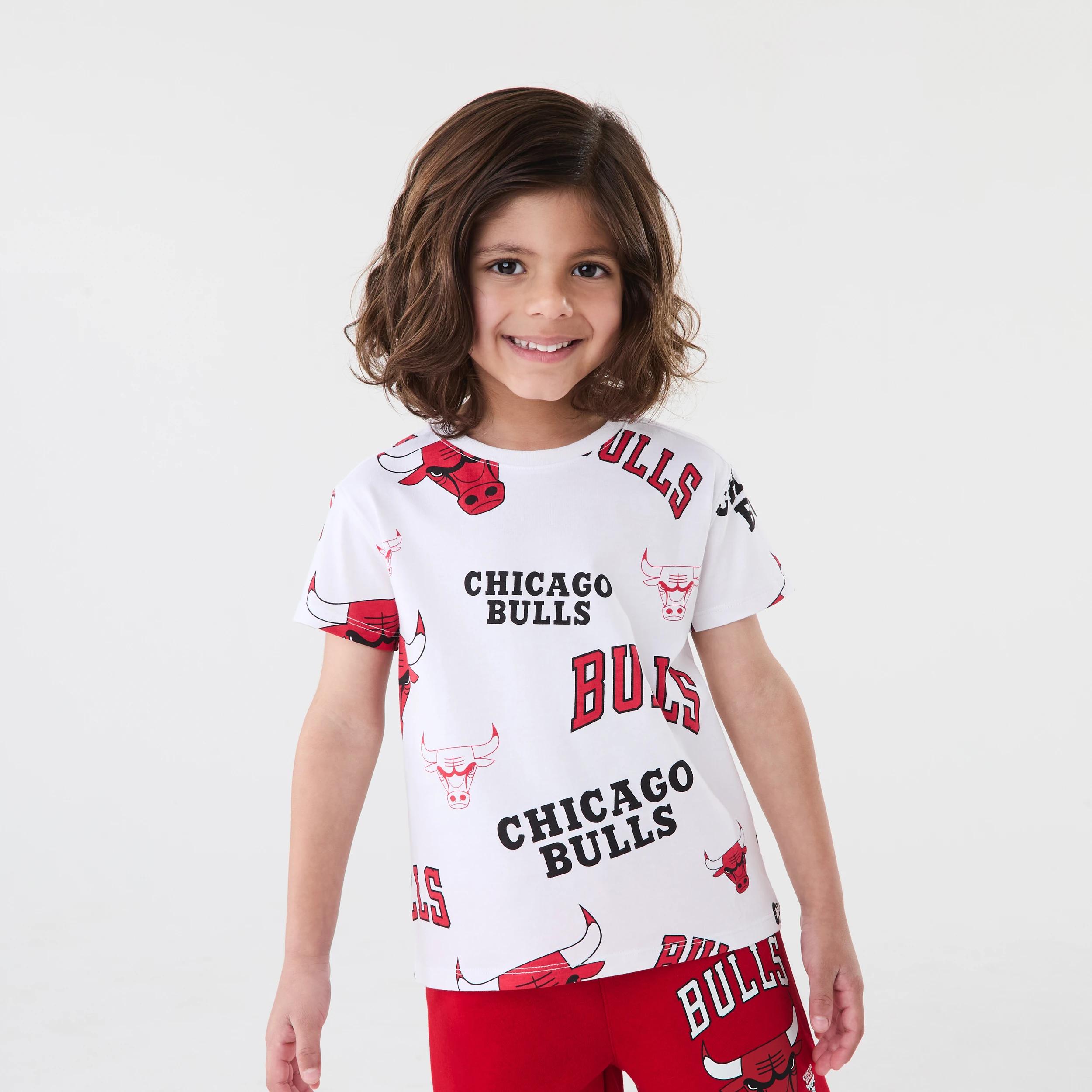 1 Official NBA Kids Mini T-shirt WHITE BULLS, 1 of 8