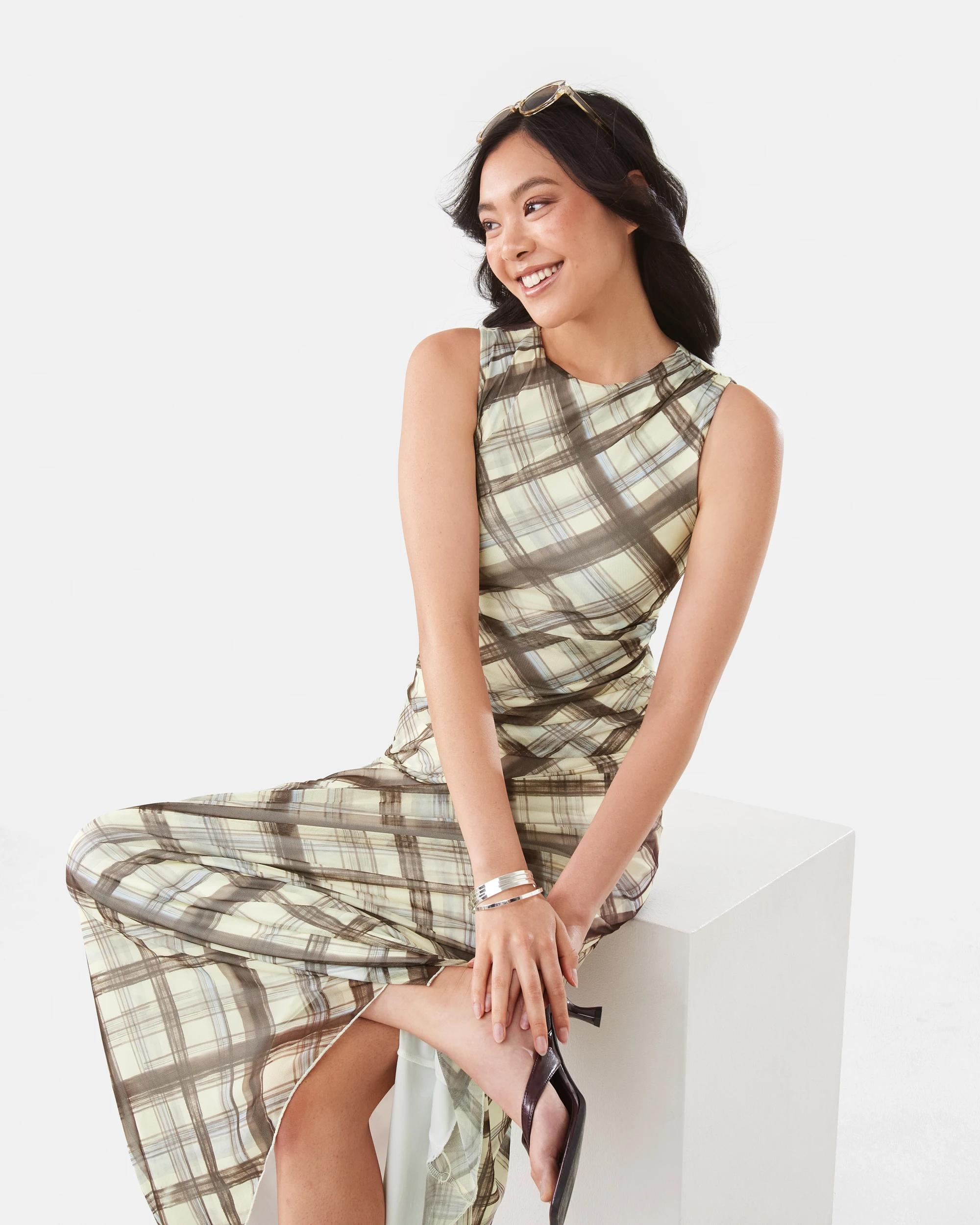 10 Check Mesh Maxi Skirt Butter Chk, 10 of 10