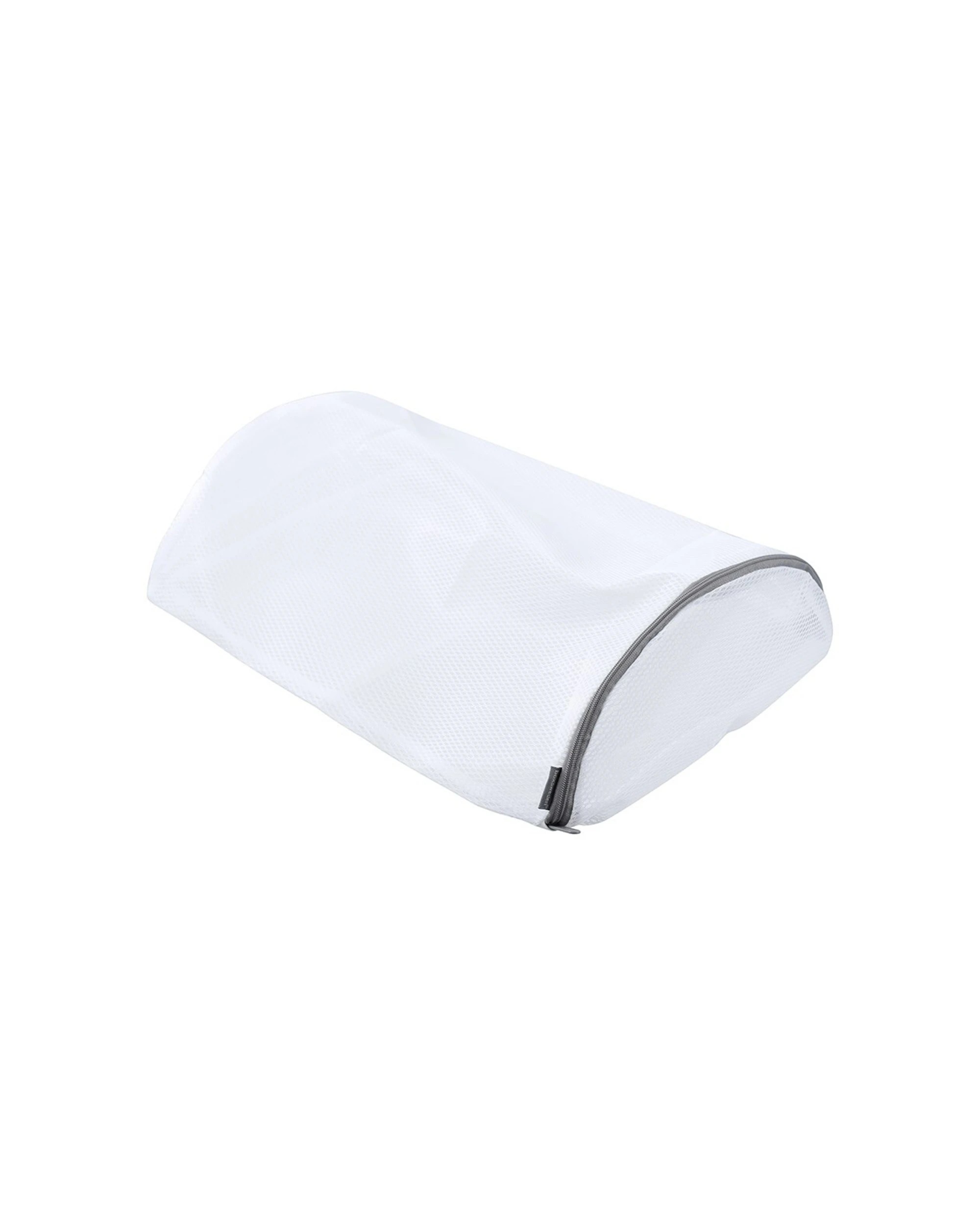 4 Boxsweden Wash It 37x27cm Washing Machine Mesh Clothes Bag Laundry Storage White
 - White, 4 of 5
