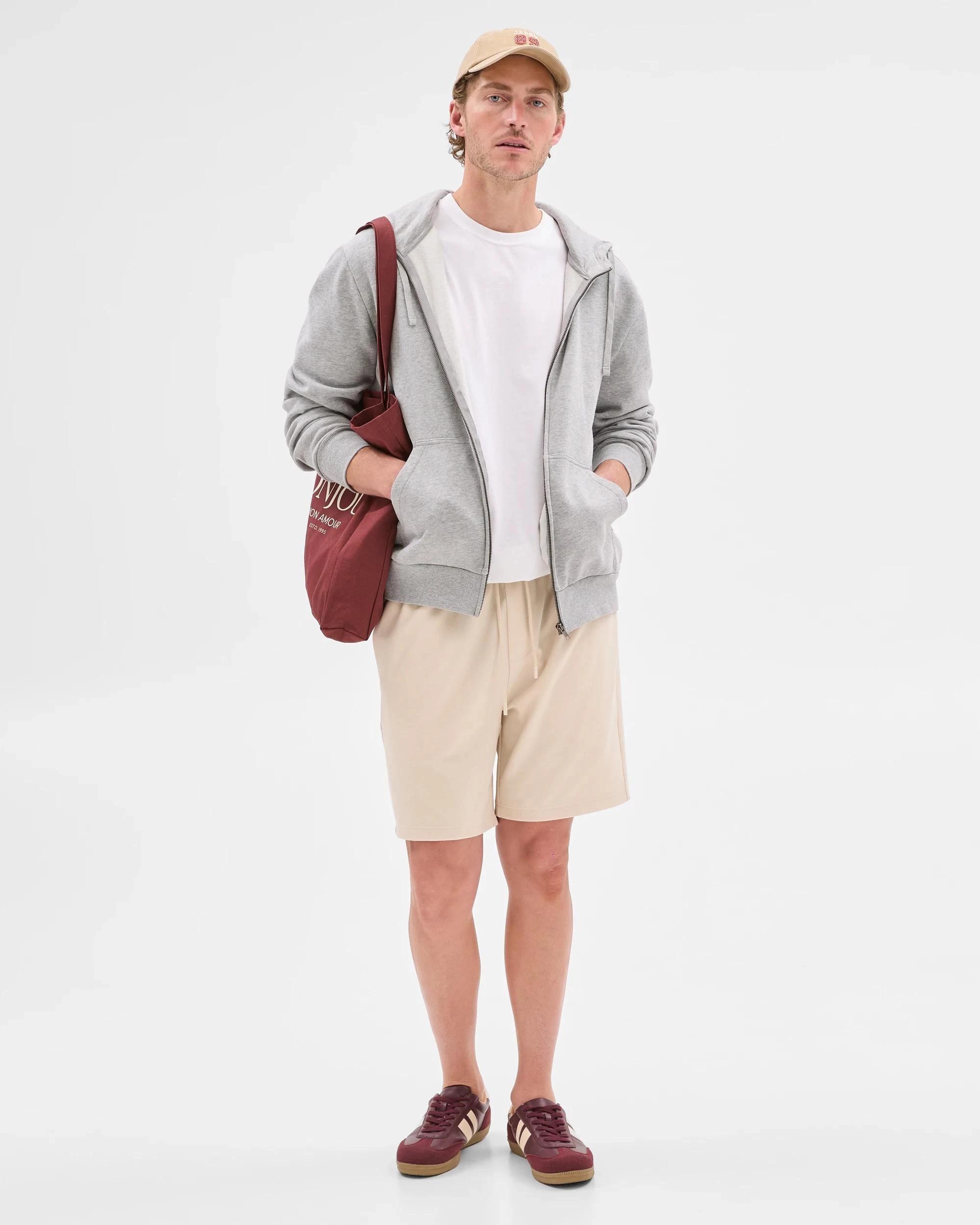 1 Target Textured Fleece Shorts LIGHT STONE, 1 of 5