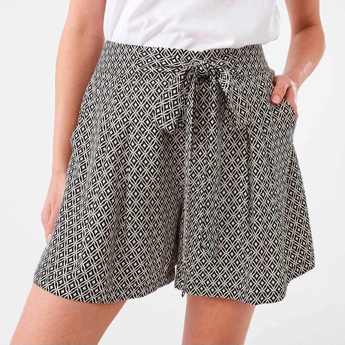 1 Soft Culotte Shorts Softgeo Bk, 1 of 6
