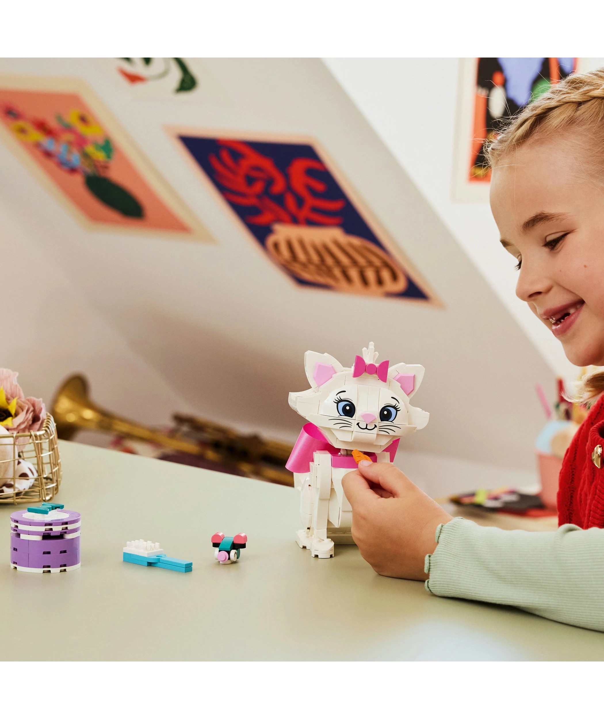 8 LEGO Disney Classic The Aristocats Adorable Marie 43286, 8 of 10