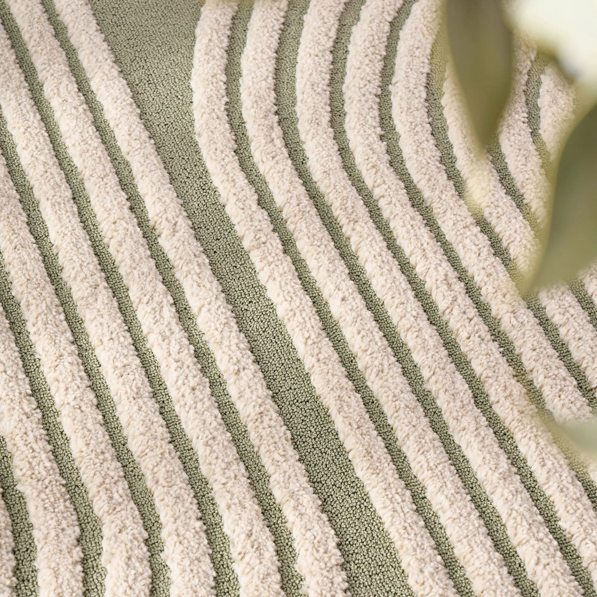 3 Common Ground Rugs Starlet Abbey 500x80cm Runner - Extra Large Rug - Olive - Green, 3 of 7