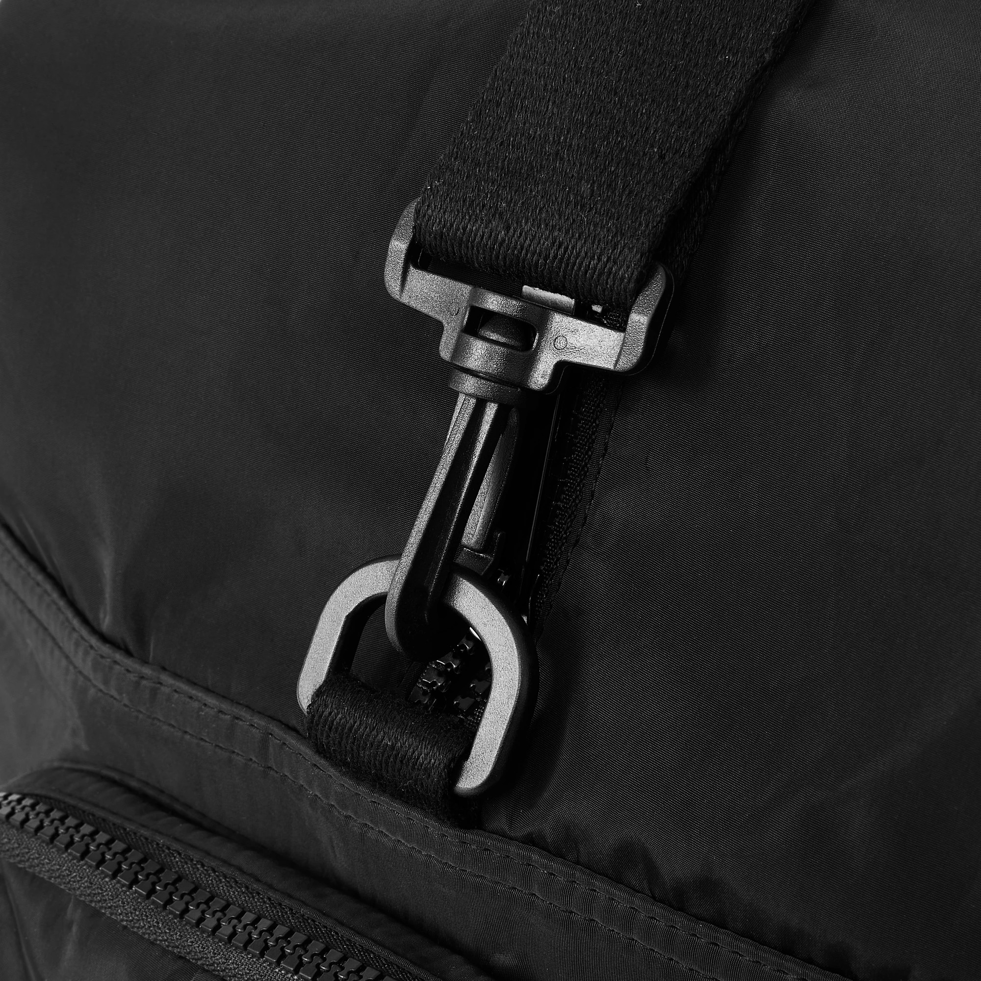 5 Casual Duffle Bag - Black, 5 of 7