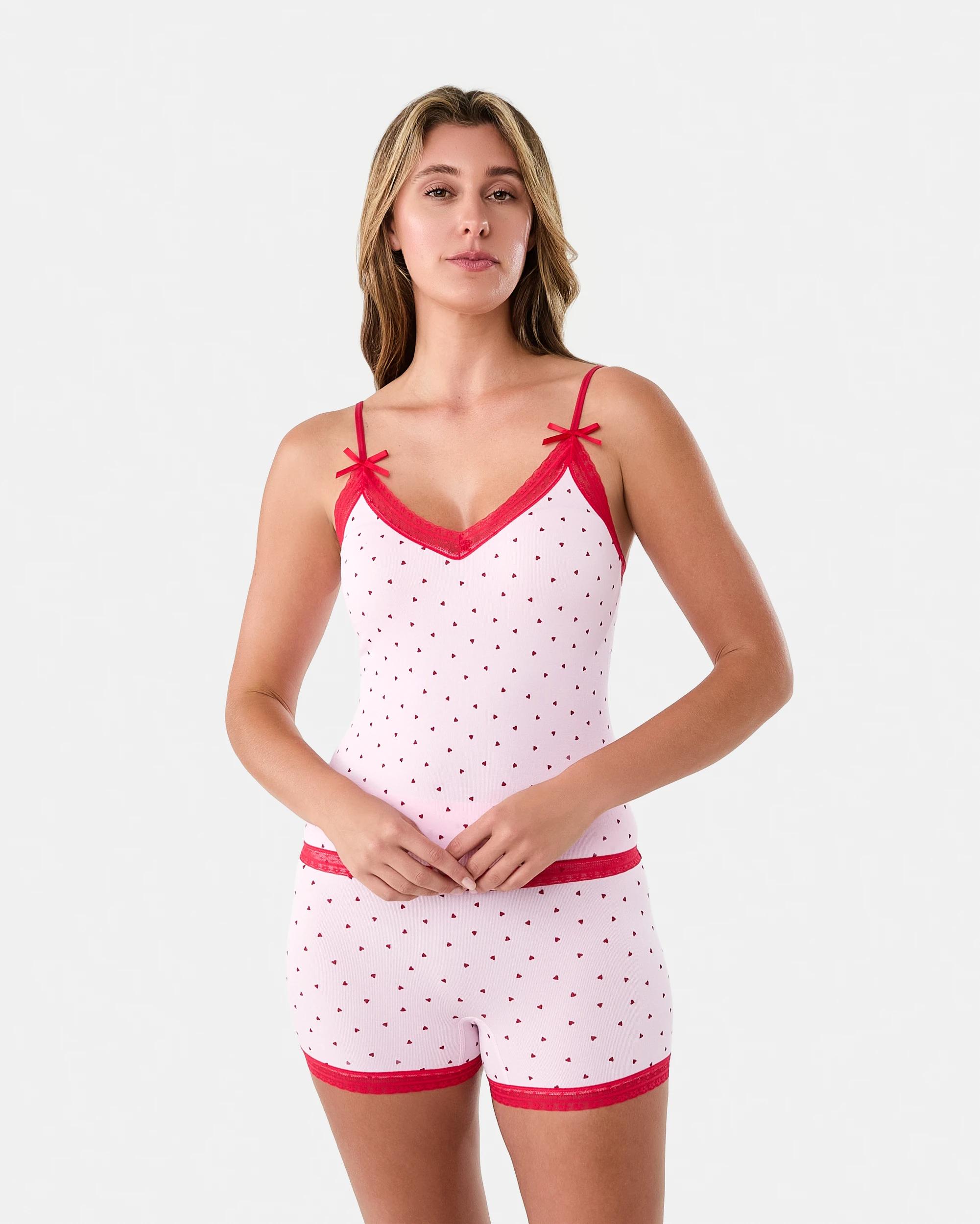 1 Seamfree Cami and Shorts Pyjama Set Pnk Heart, 1 of 11